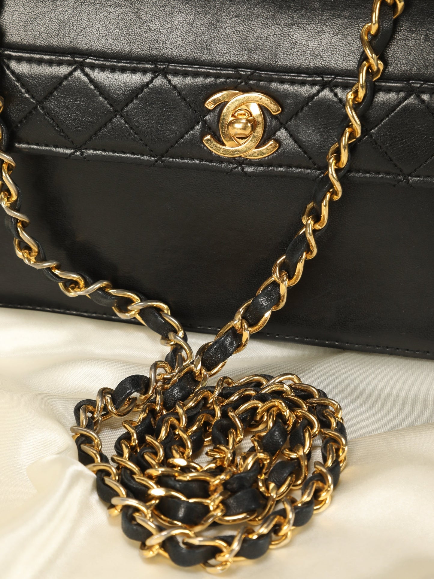 Extremely Rare Chanel Trapezoid Lambskin Bag with Wallet
