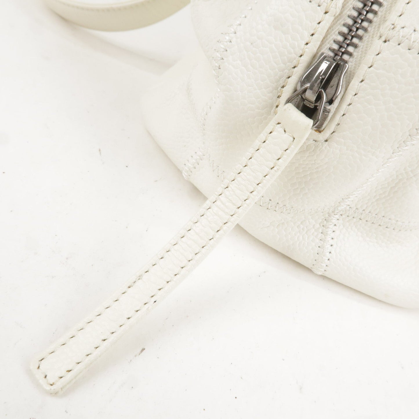 CHANEL Chocolate Bar Caviar Skin Mini Boston Bag White A26135