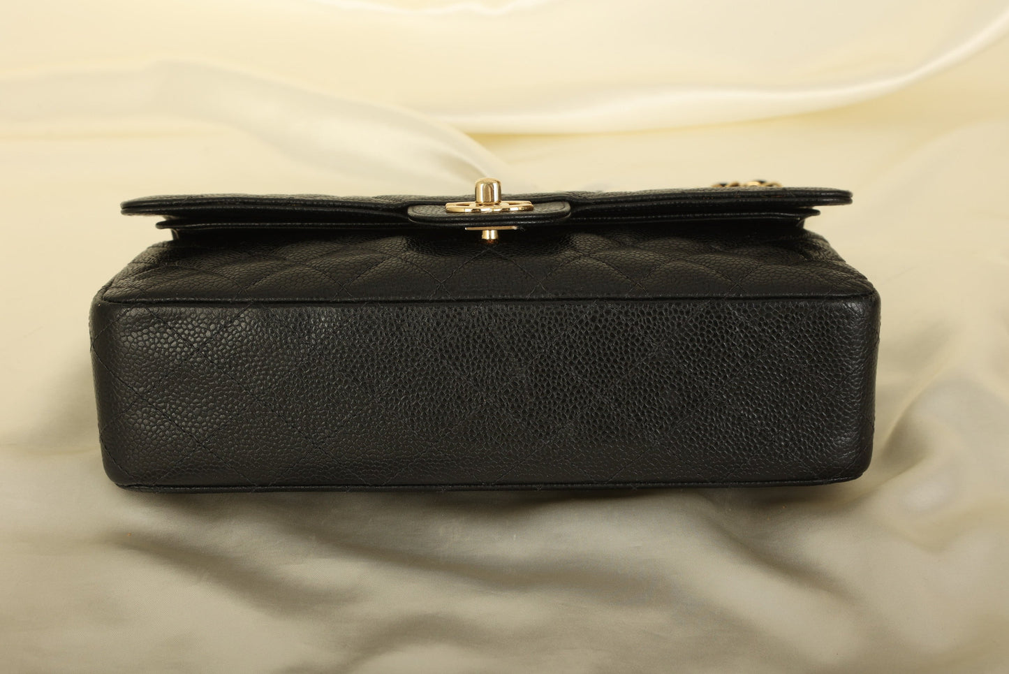 Chanel 2002 Caviar Medium Double Flap