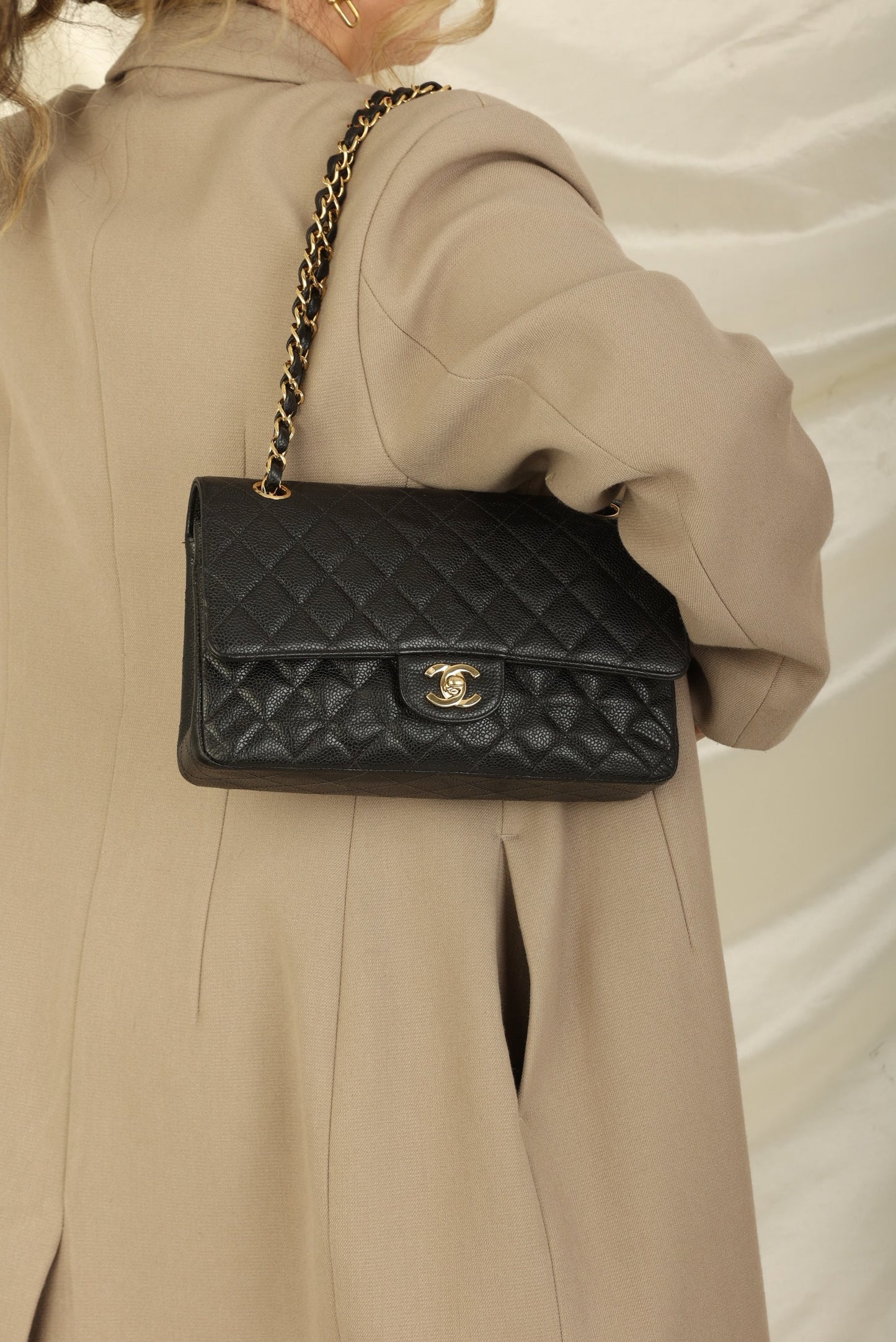 Chanel 2002 Caviar Medium Double Flap
