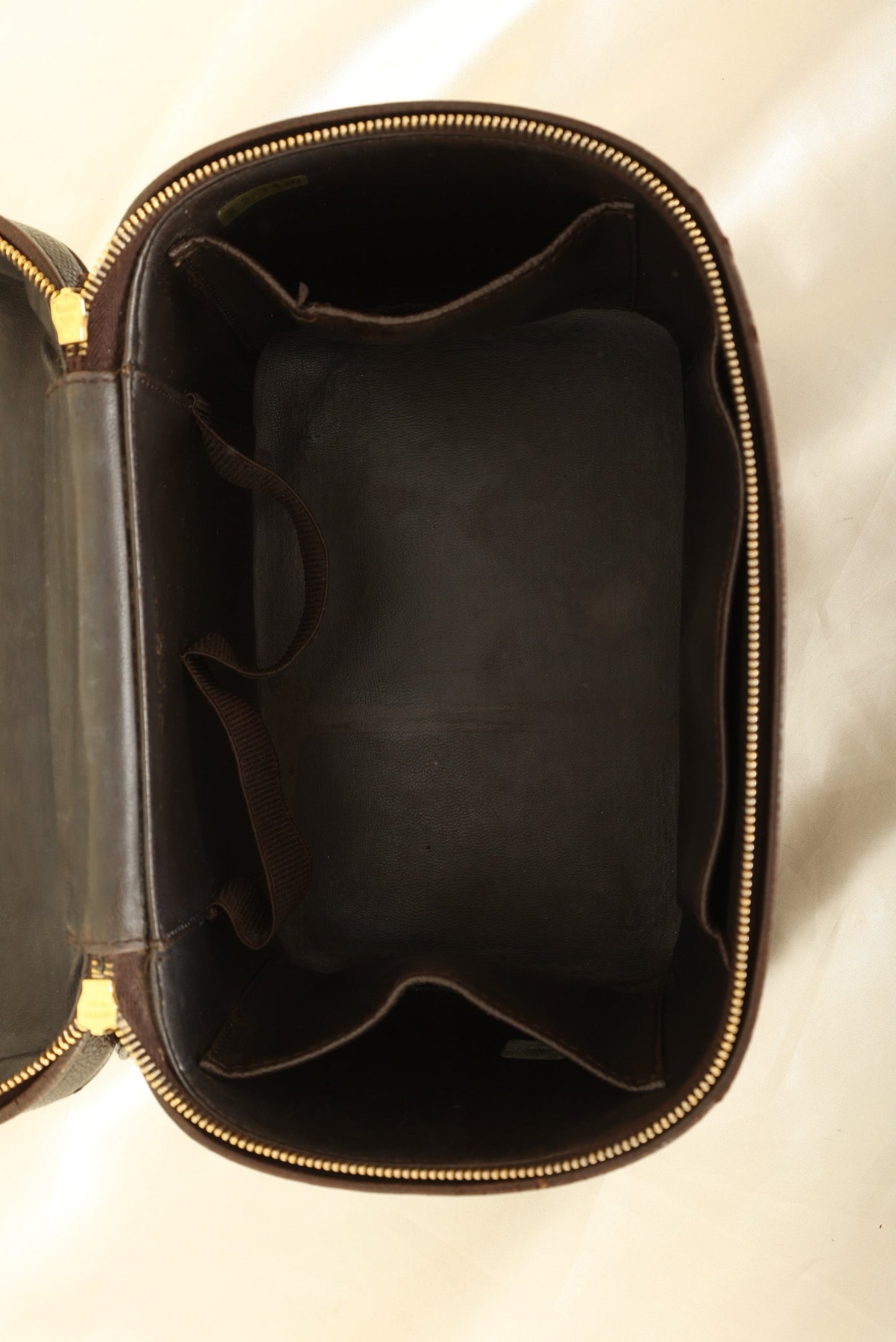 Chanel 1997 Caviar Vanity Case