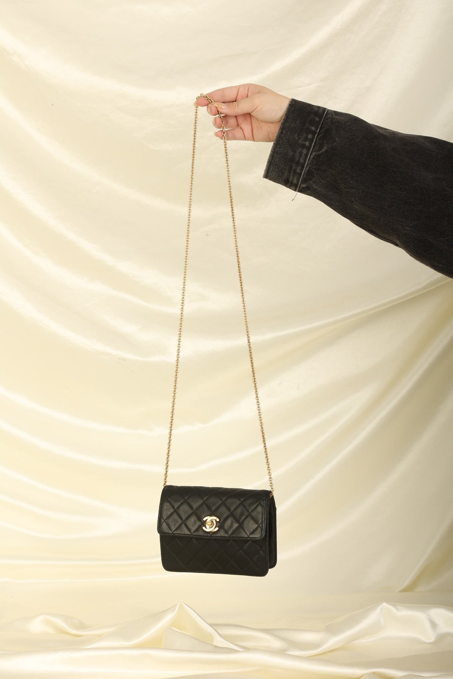 Extremely Rare Chanel 1991 Lambskin Mini Chain Flap