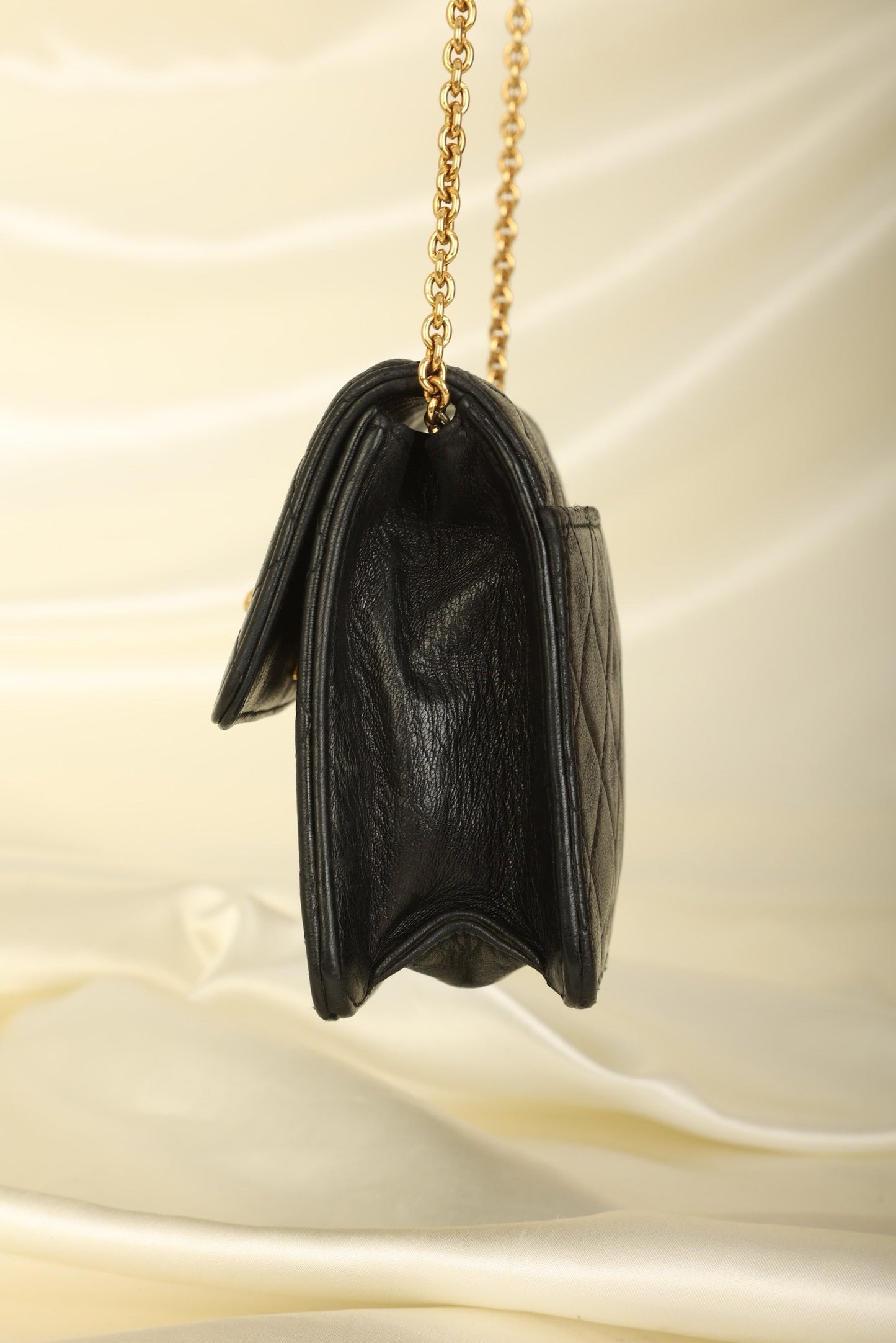Extremely Rare Chanel 1991 Lambskin Mini Chain Flap