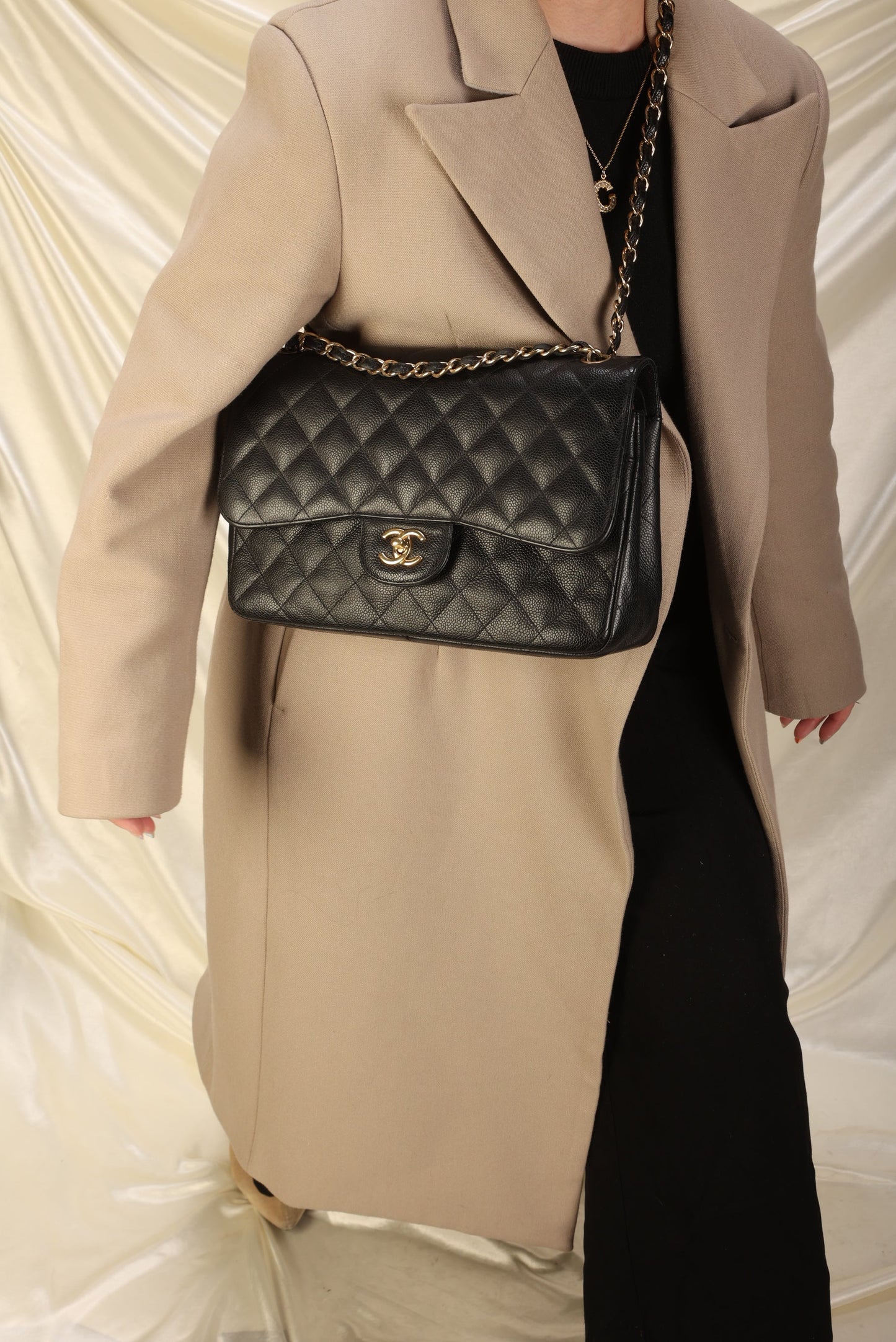 Chanel Caviar Jumbo Classic Flap