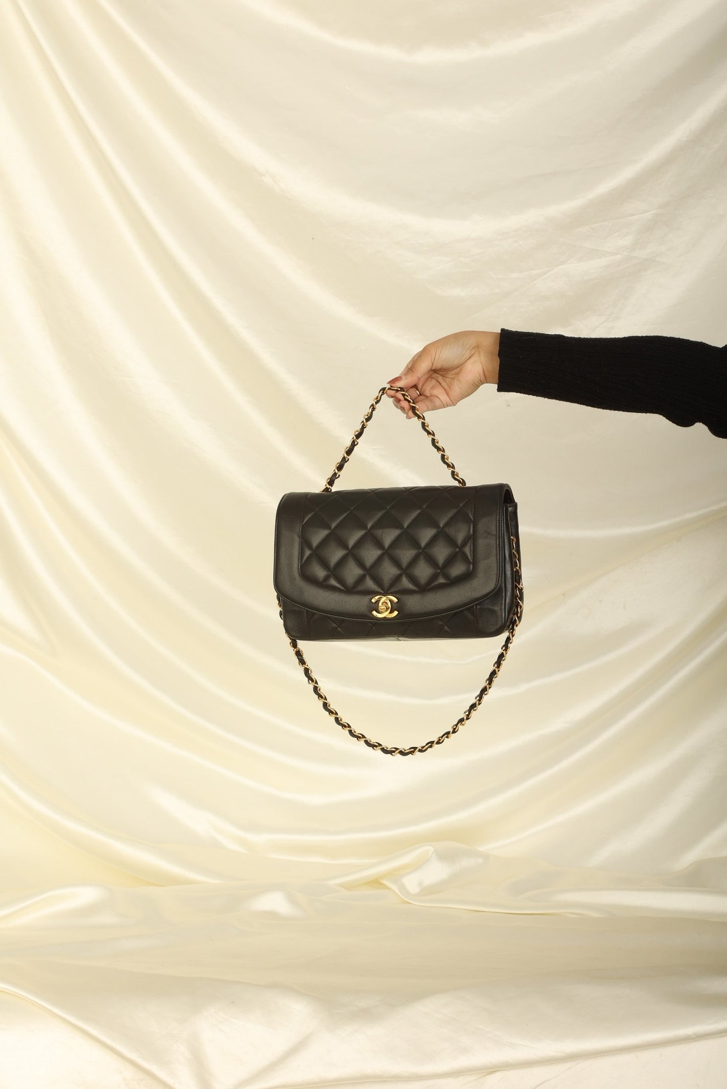 Chanel 1994 Lambskin Medium Diana