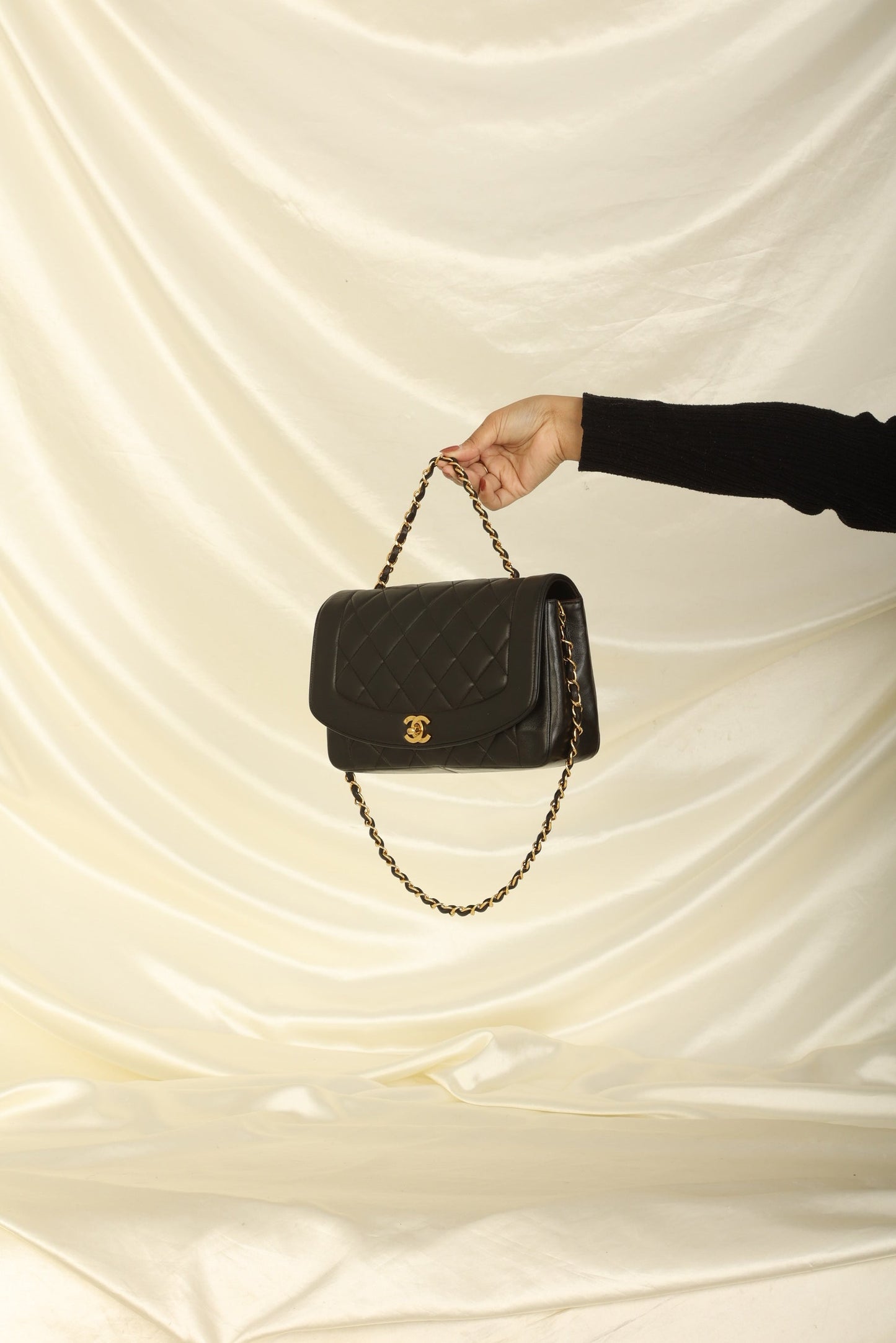 Chanel 1994 Lambskin Medium Diana