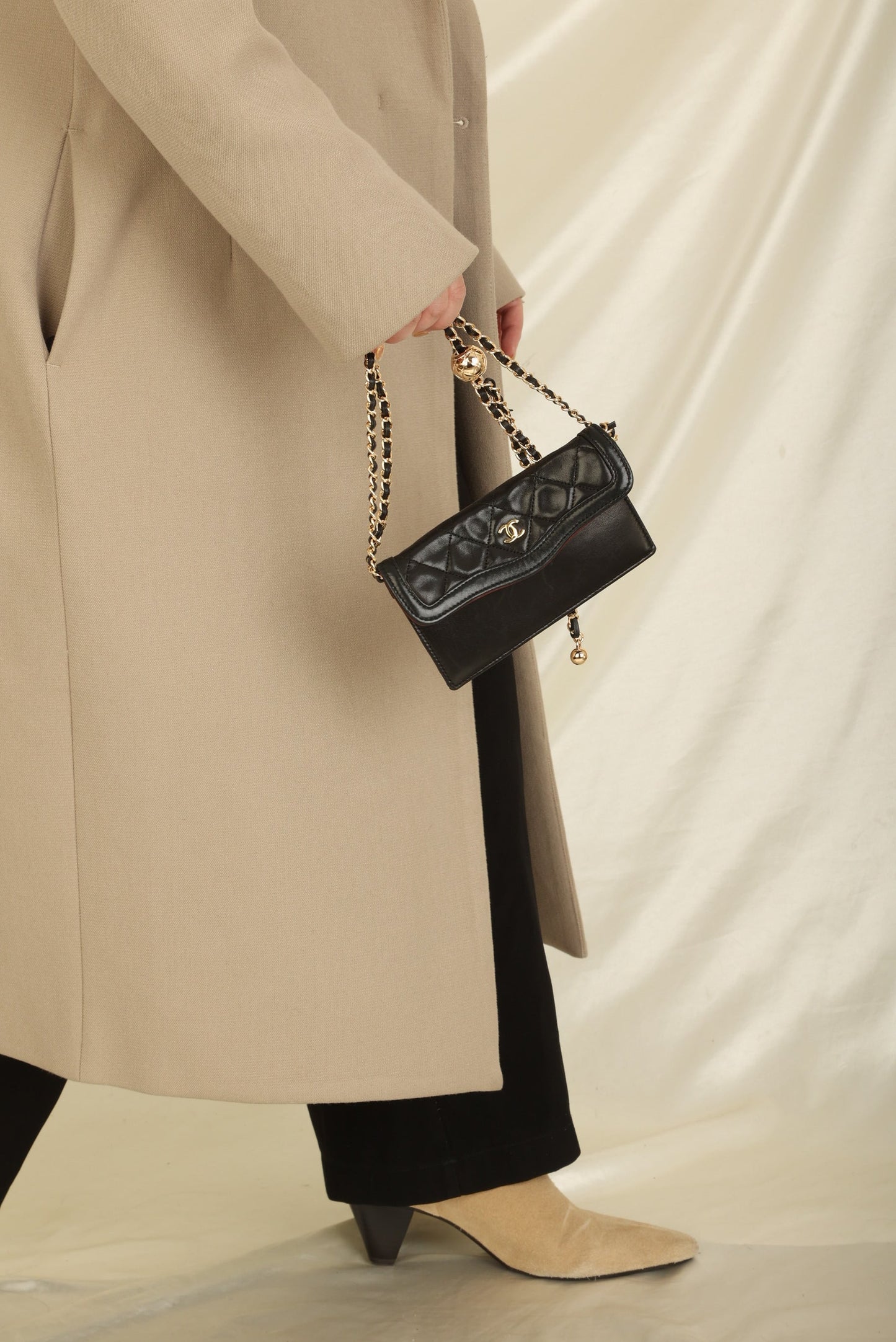 Extremely Rare Chanel 1989 Lambskin Trapezoid Flap with Wallet
