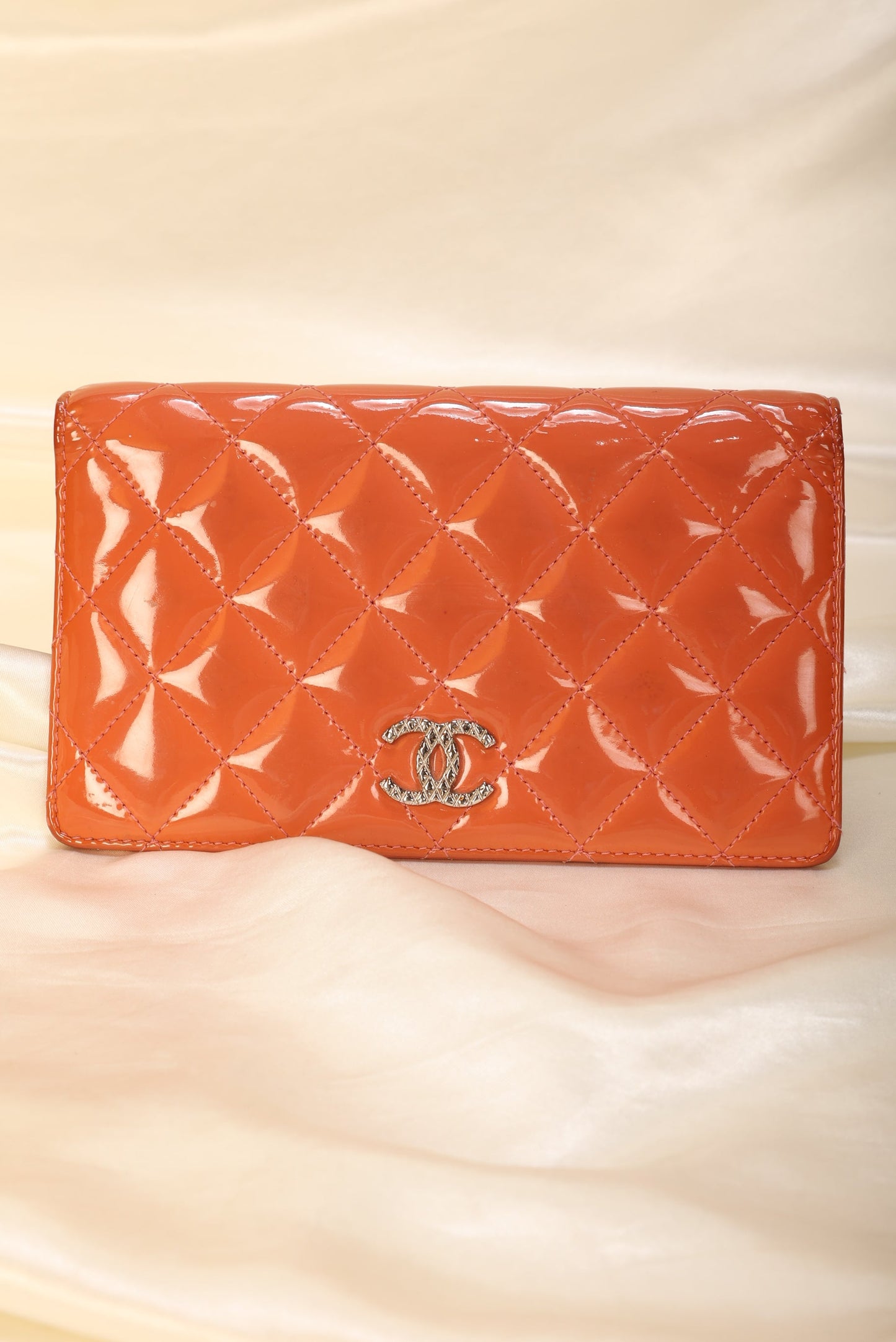 Chanel Patent Wallet on Chain
