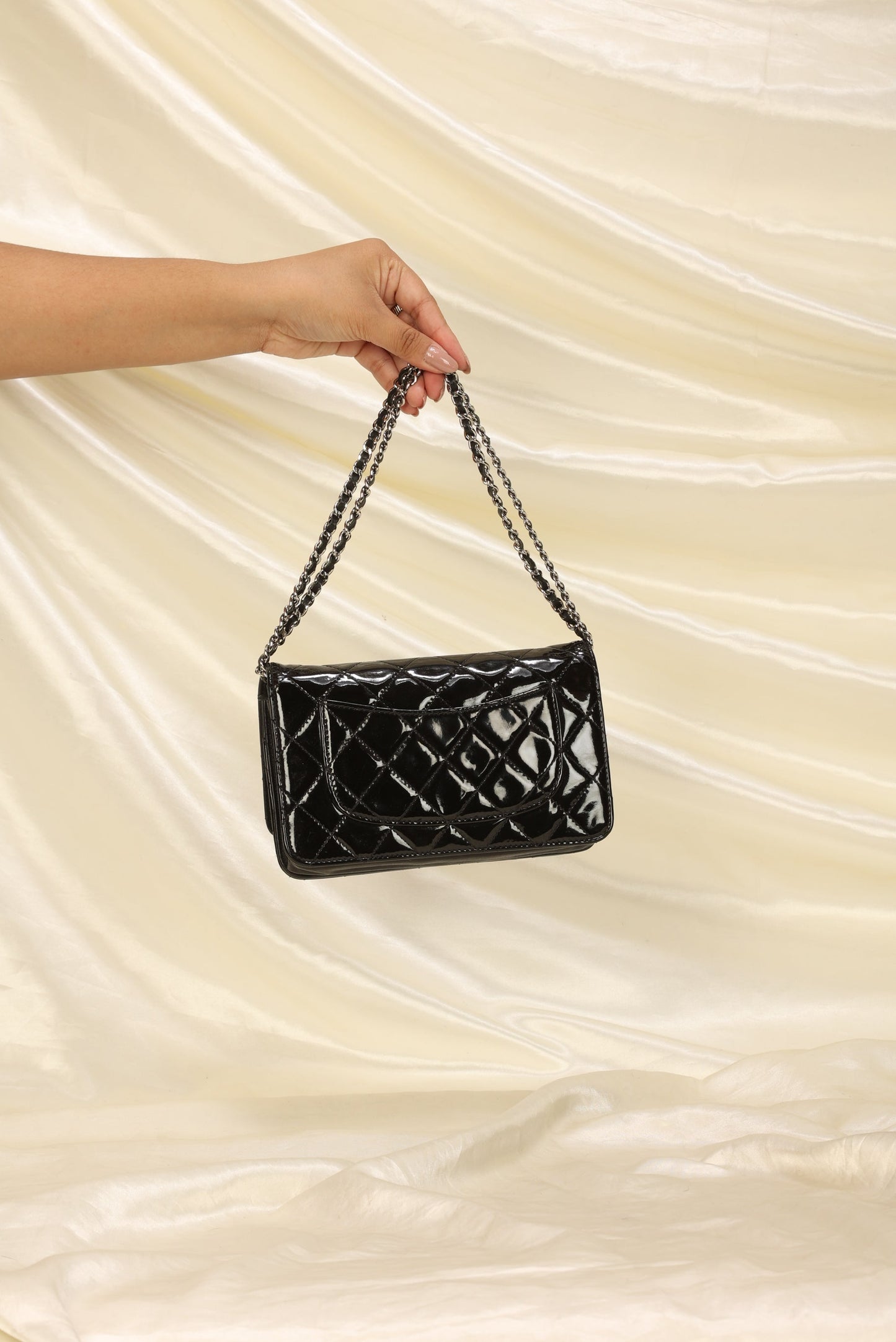 Chanel Patent Wallet On Chain