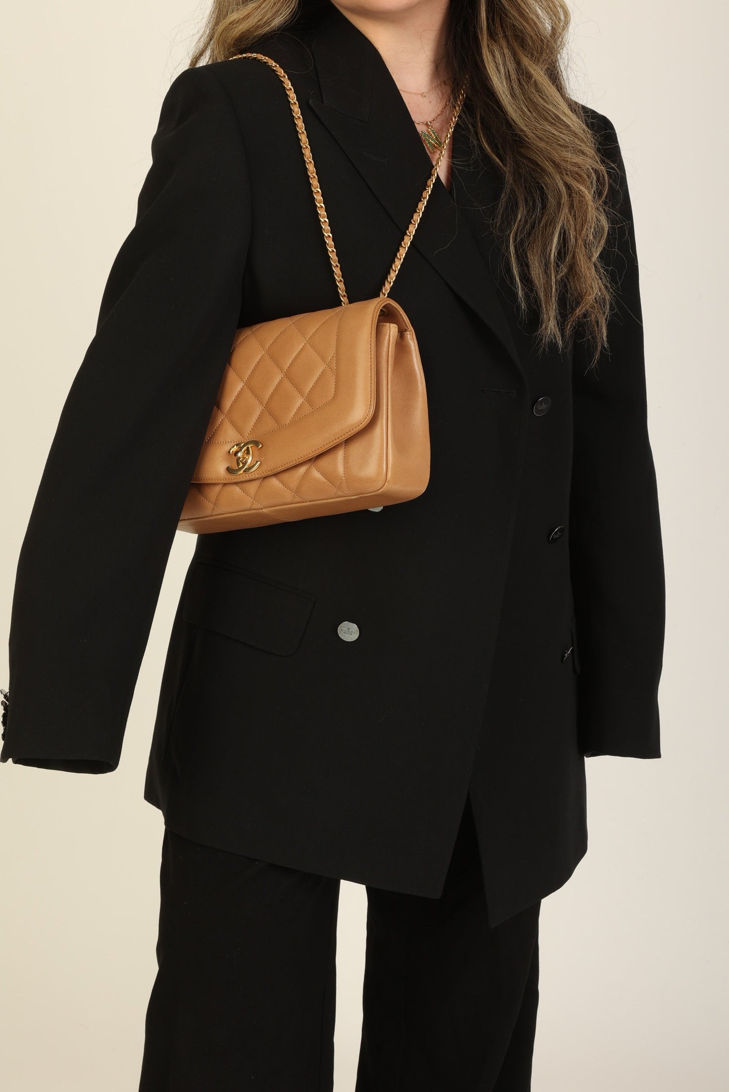 Extremely Rare Chanel 2015 Lambskin Reissue Diana