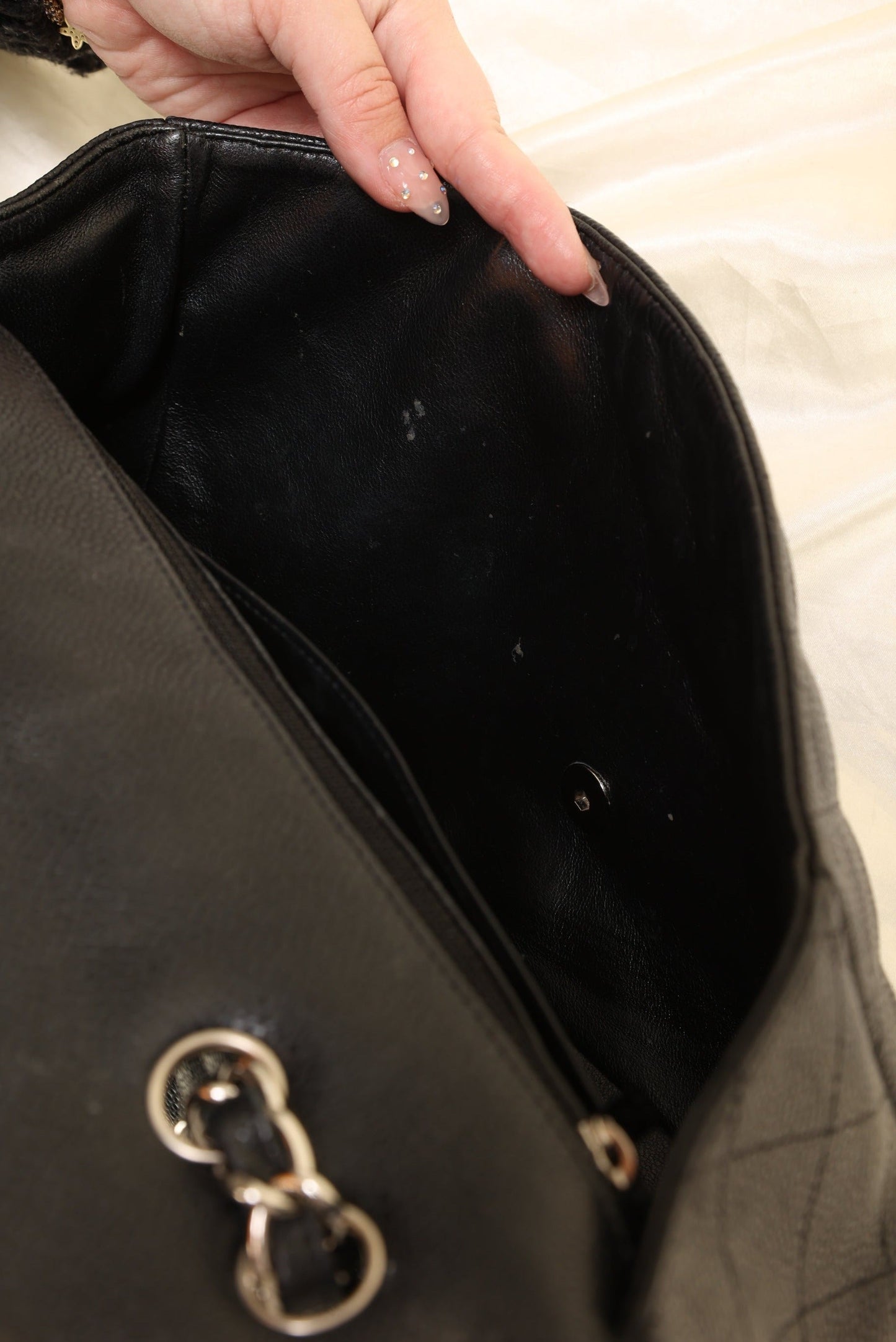 Chanel Caviar Jumbo Flap