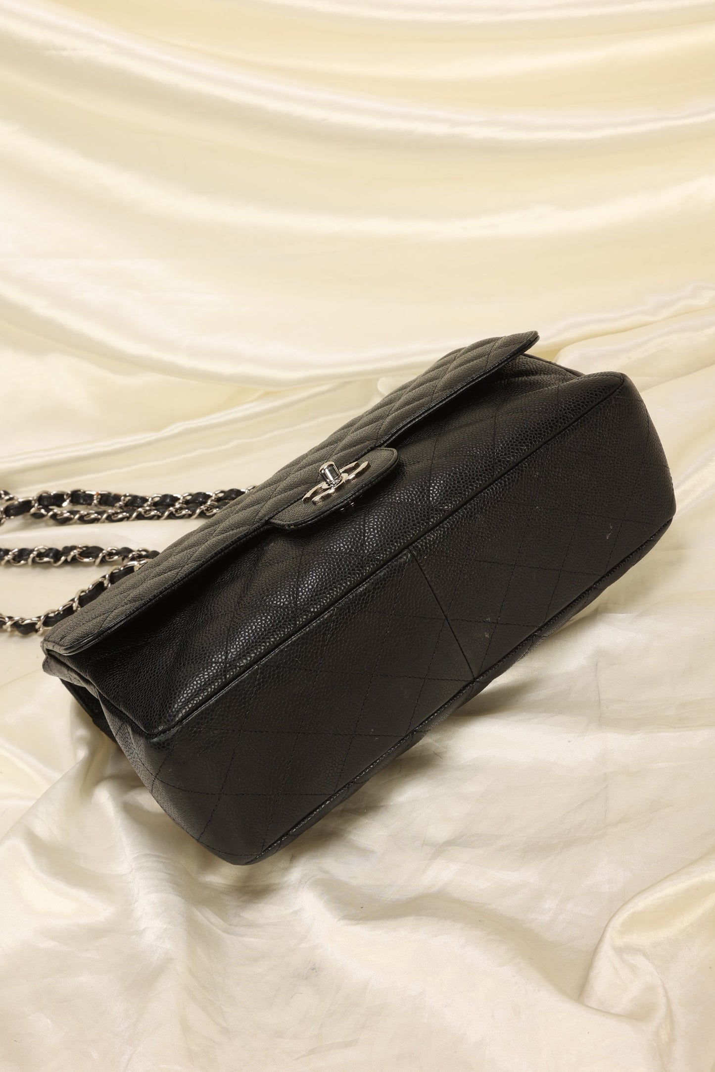 Chanel Caviar Jumbo Flap