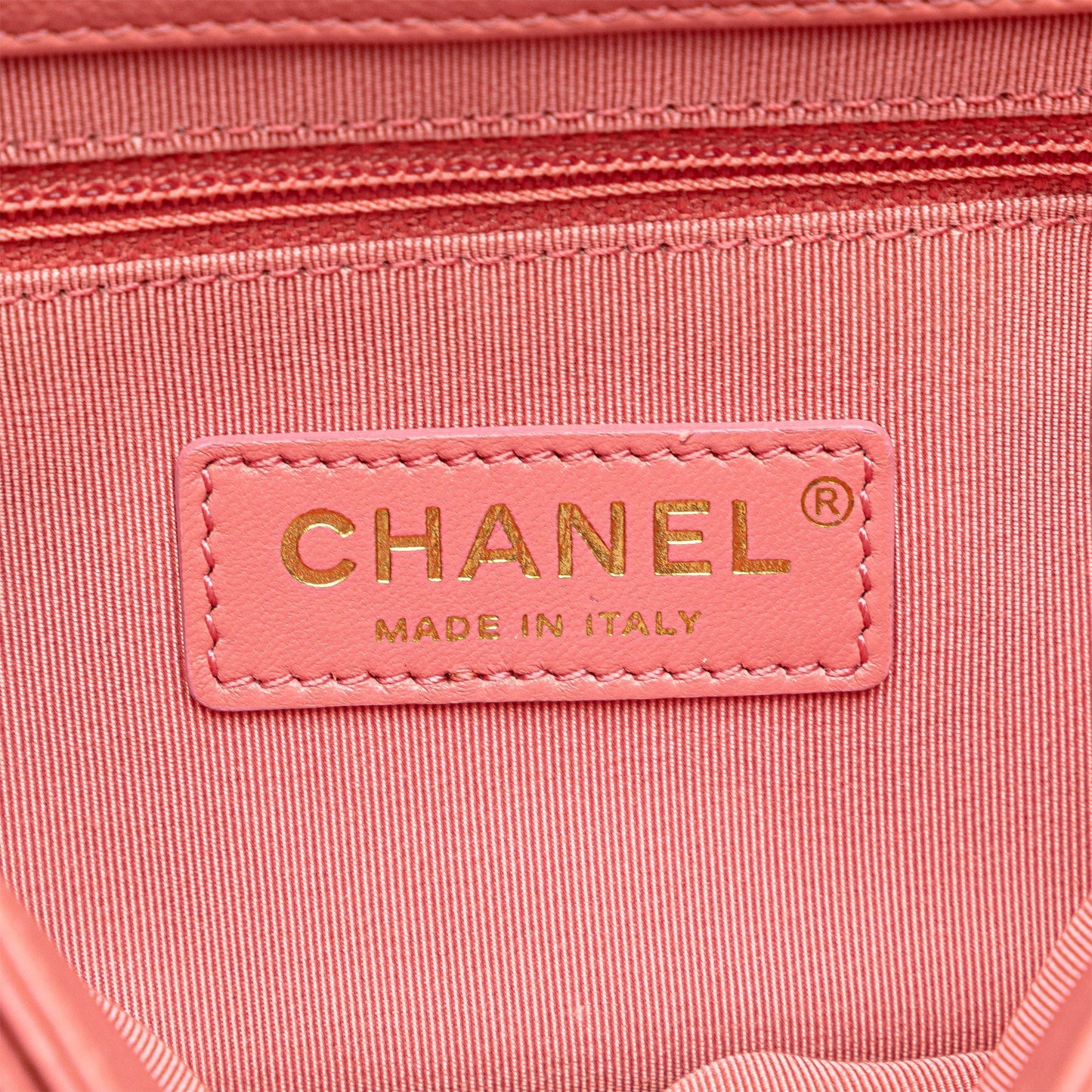 Chanel Sac Quilted Calfskin Straight Lined Flap
