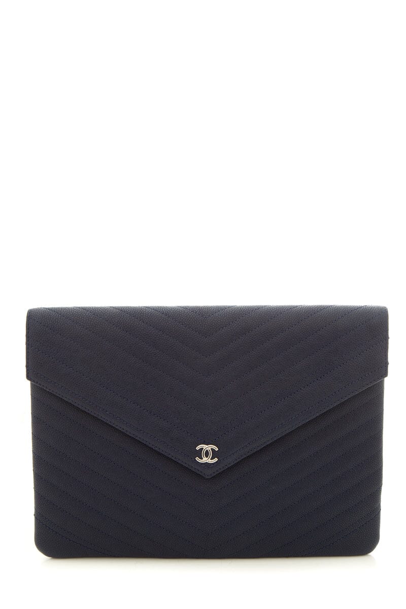 Chanel 2017 Navy Caviar Chevron O Clutch