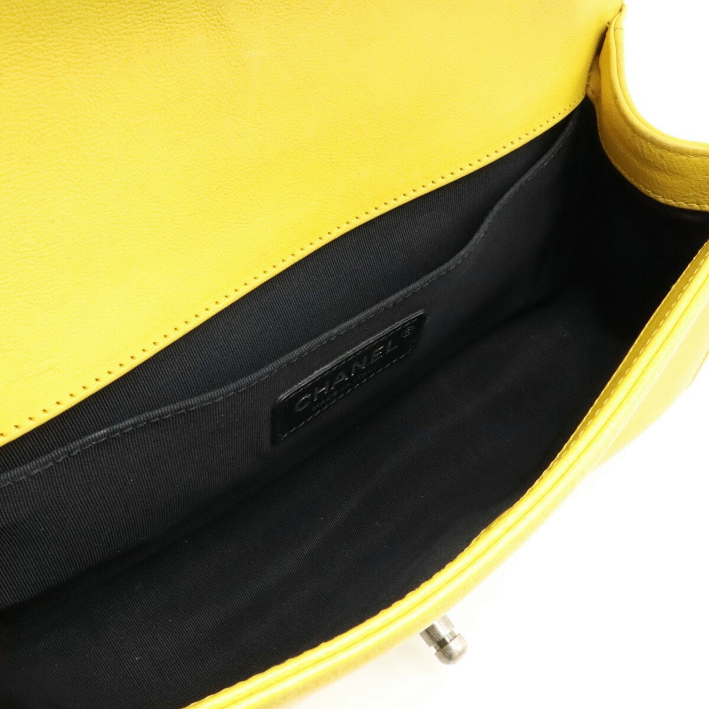 Chanel Sac Boy en cuir jaune