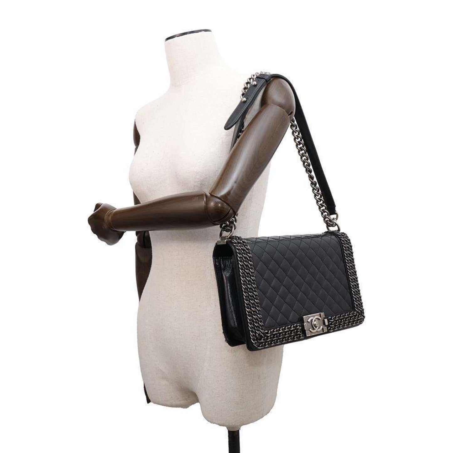Chanel Sac Boy en cuir noir
