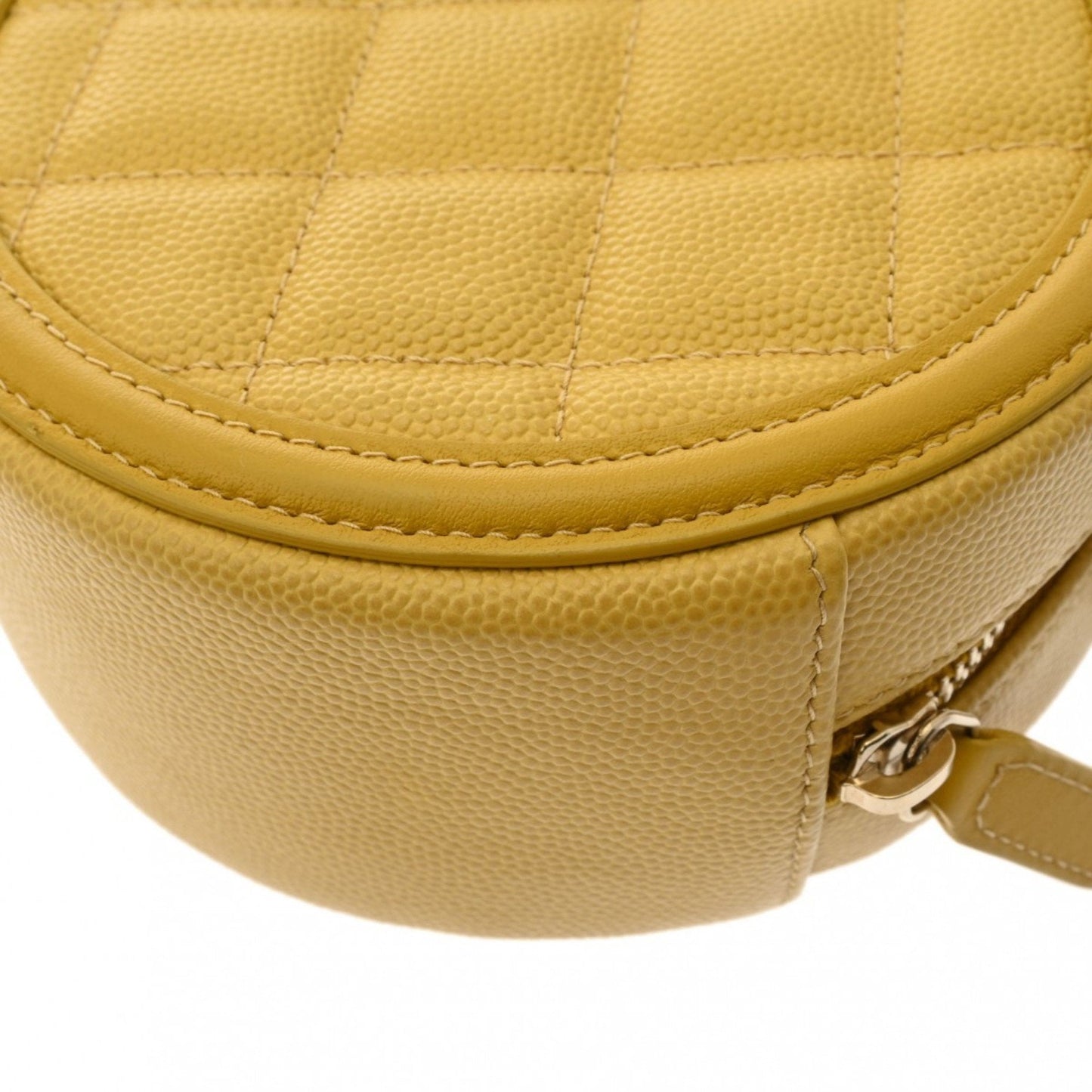 Chanel Sac Filigree en cuir caviar jaune