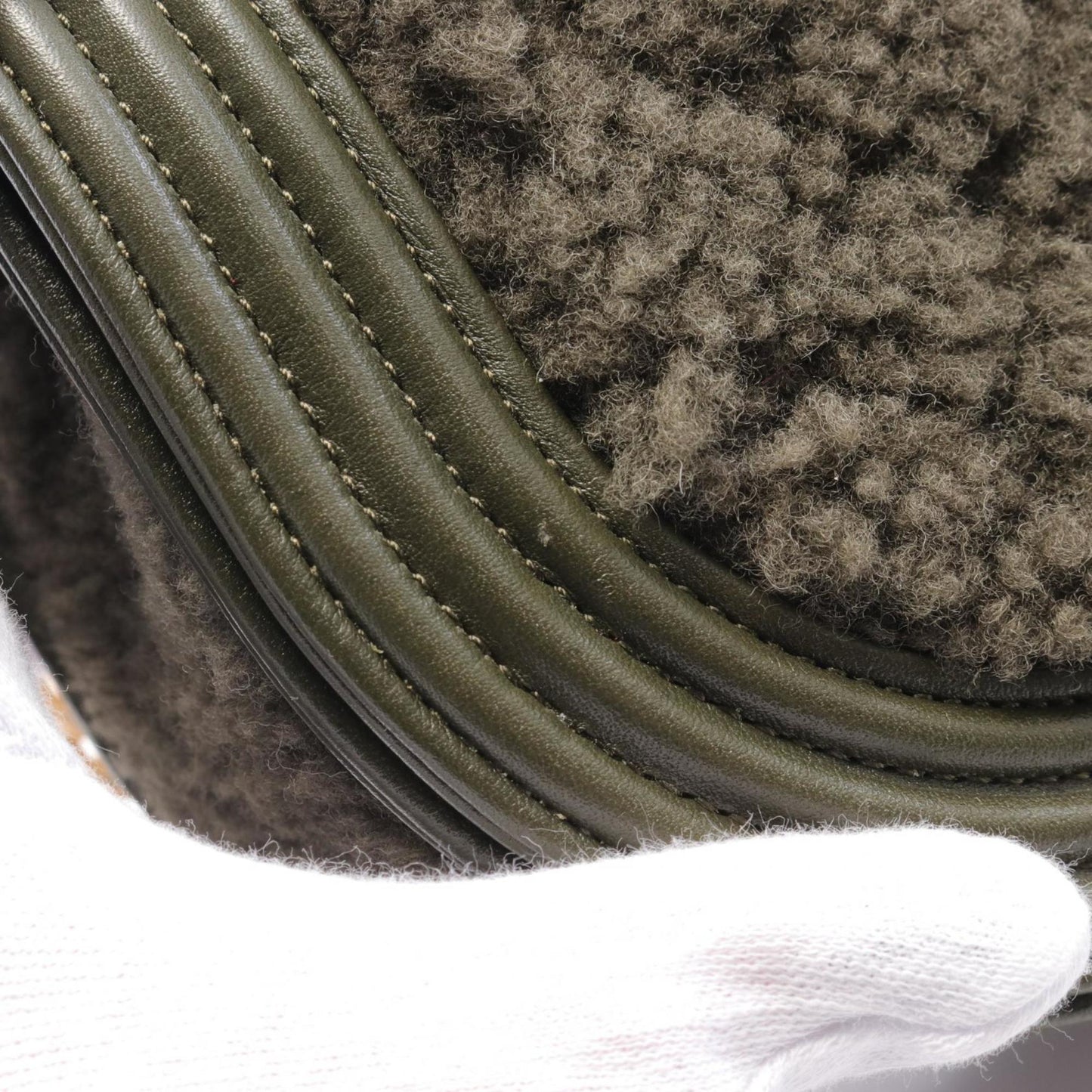 Chanel Sac Boy en cuir vert
