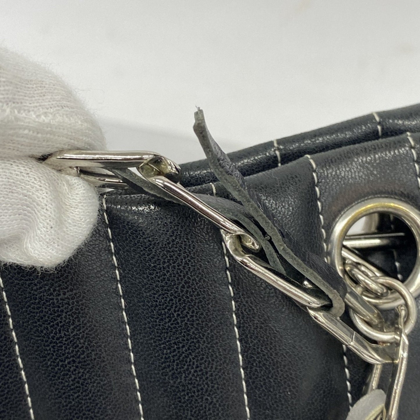 Chanel Sac Mademoiselle en cuir noir