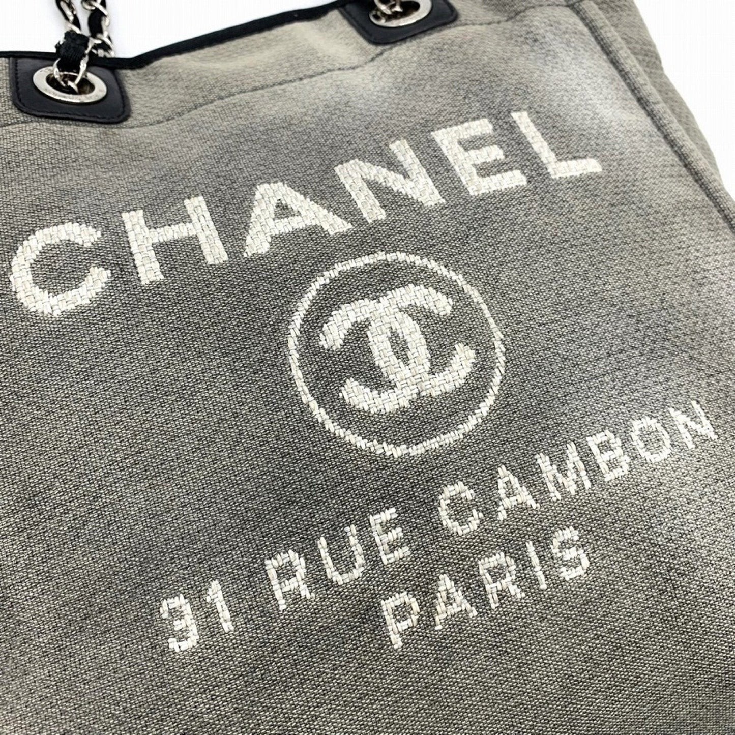Chanel Sac Deauville en toile gris
