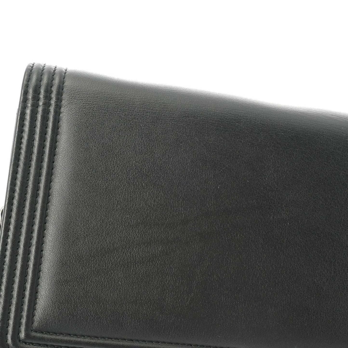 Chanel Sac Boy en cuir noir