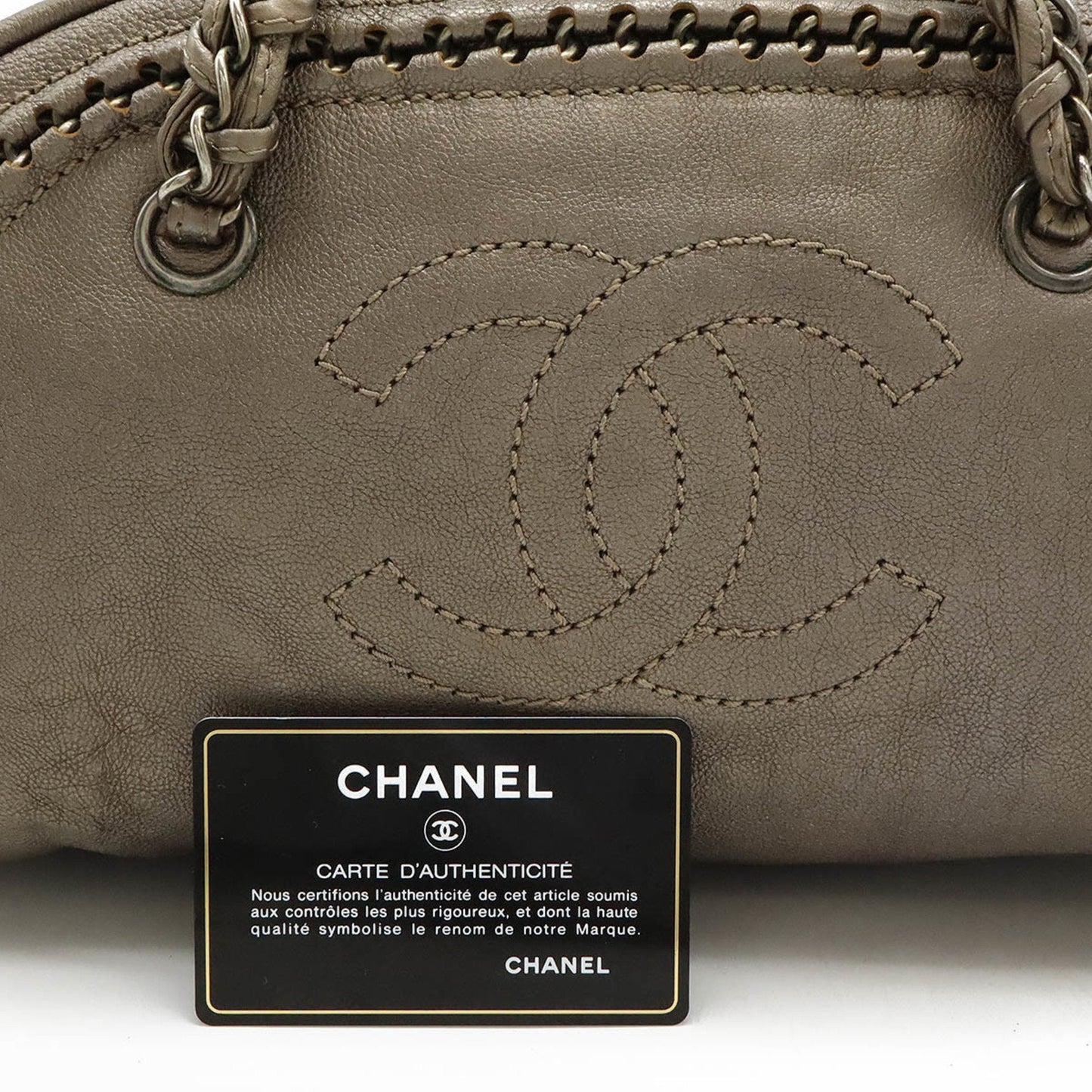 Chanel Sac Luxury Line en cuir dor