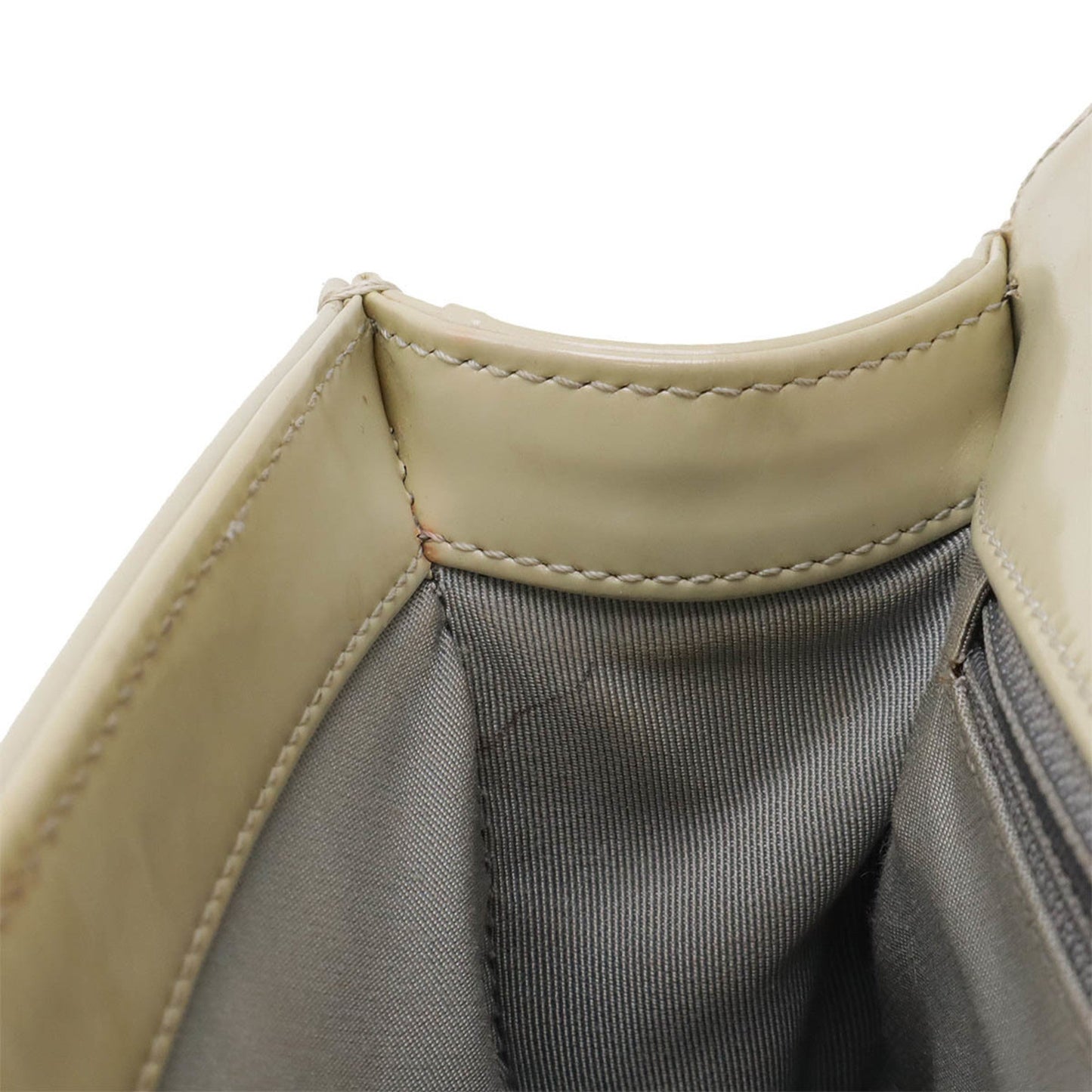 Chanel Sac Boy en cuir gris