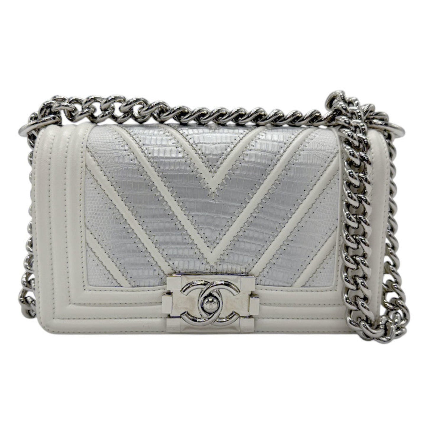 Chanel Sac Boy en cuir argent