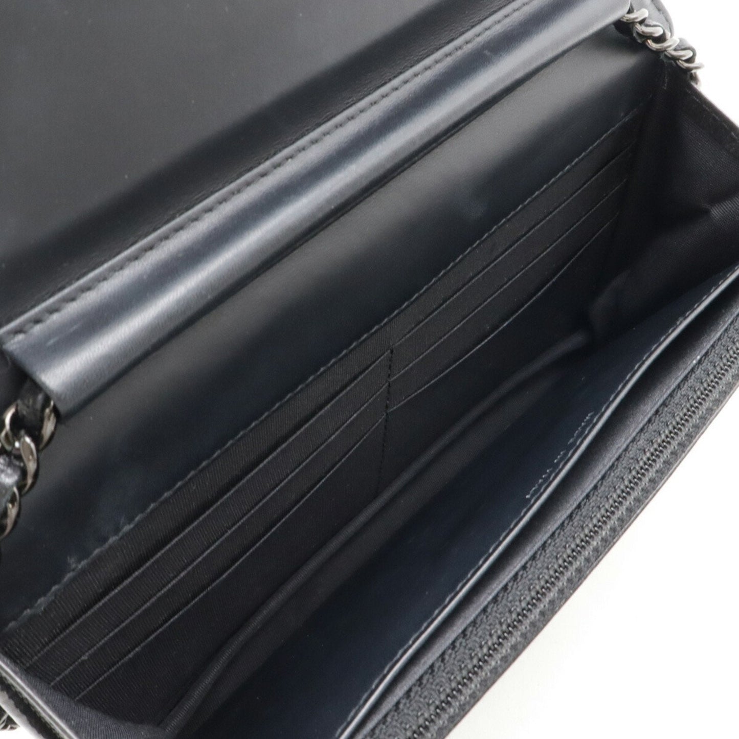 Chanel Sac Boy en cuir noir