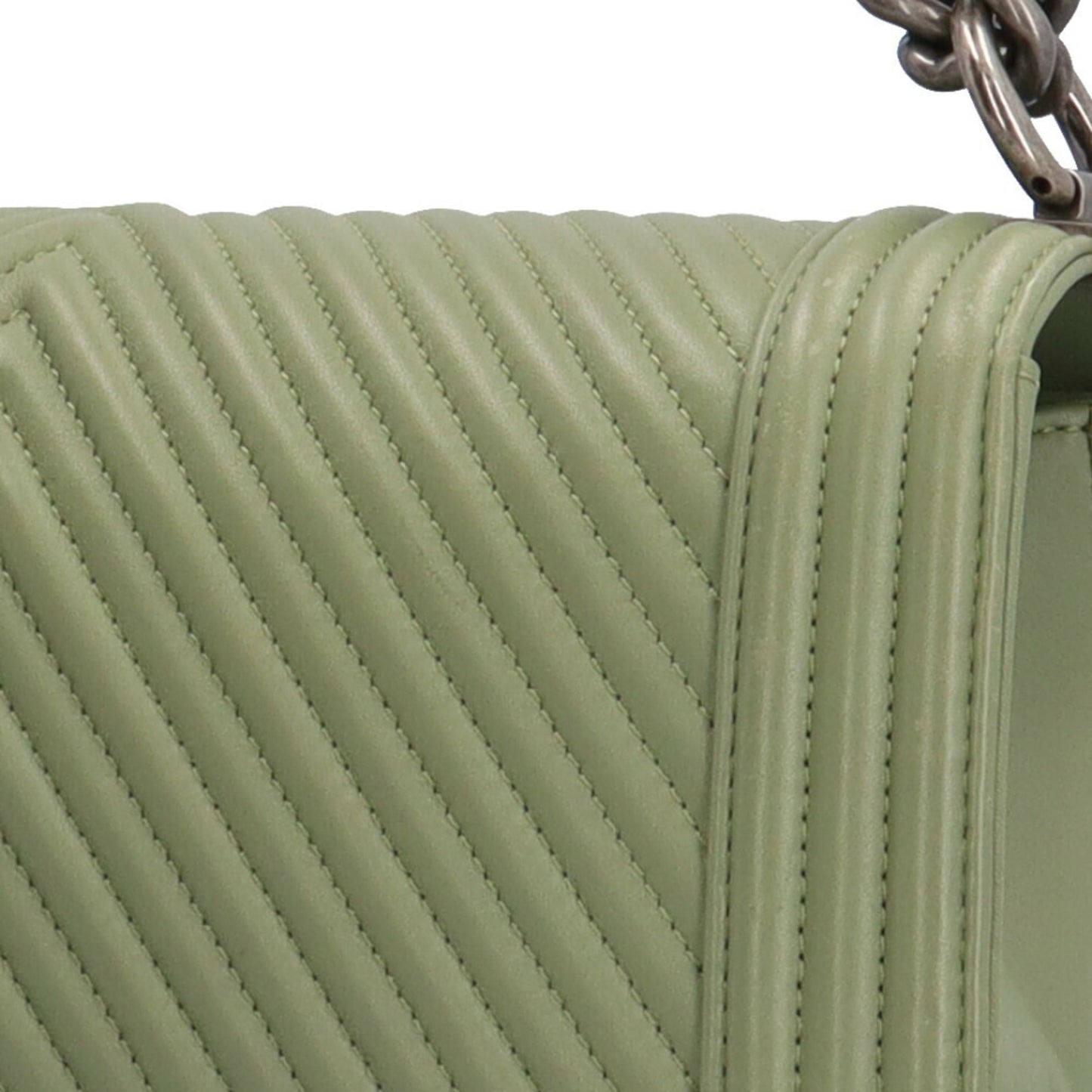 Chanel Sac Boy en cuir vert