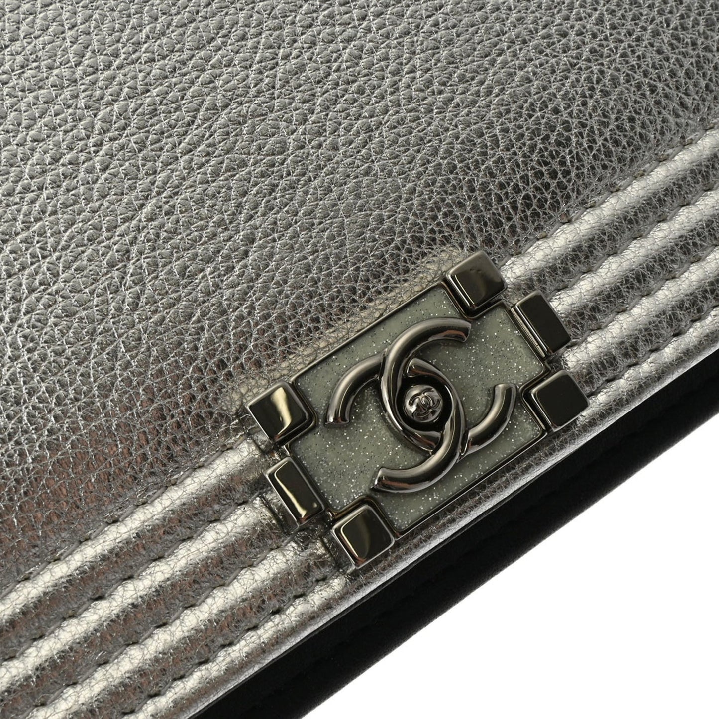 Chanel Sac Boy en cuir noir