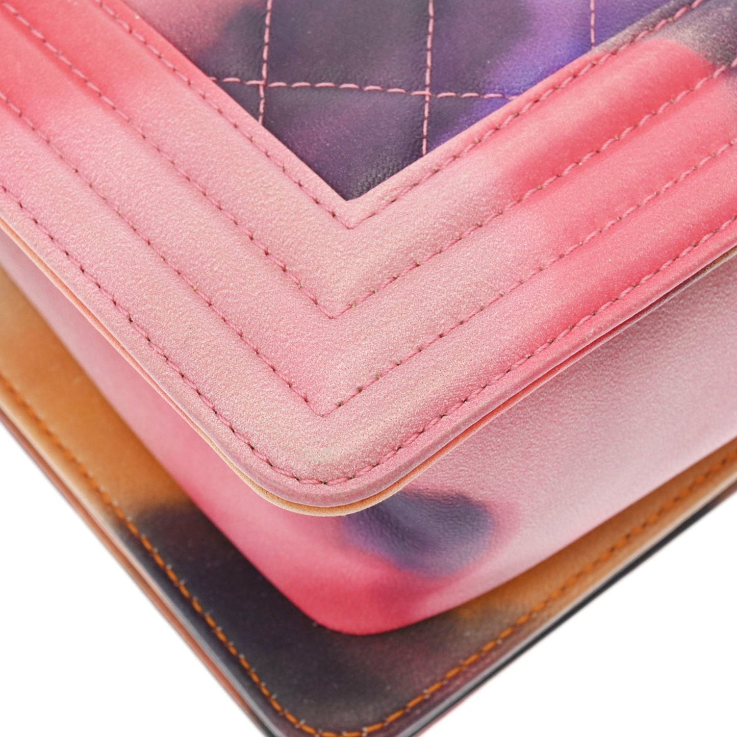 Chanel Sac Boy en cuir marble