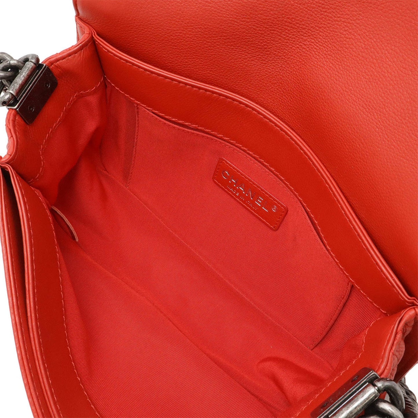 Chanel Sac Boy en cuir rouge