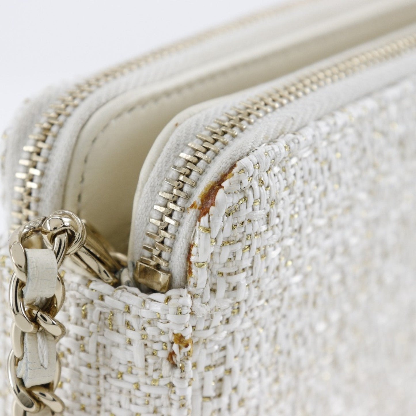 Chanel Sac Deauville en tweed blanc