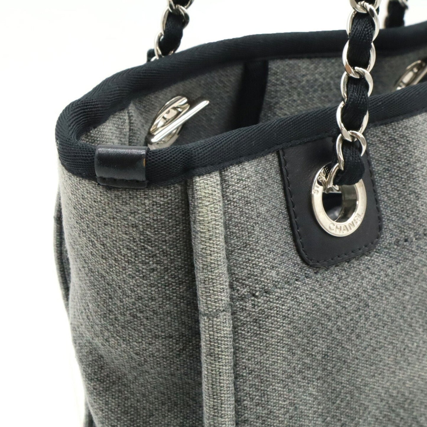 Chanel Sac Deauville en toile noir