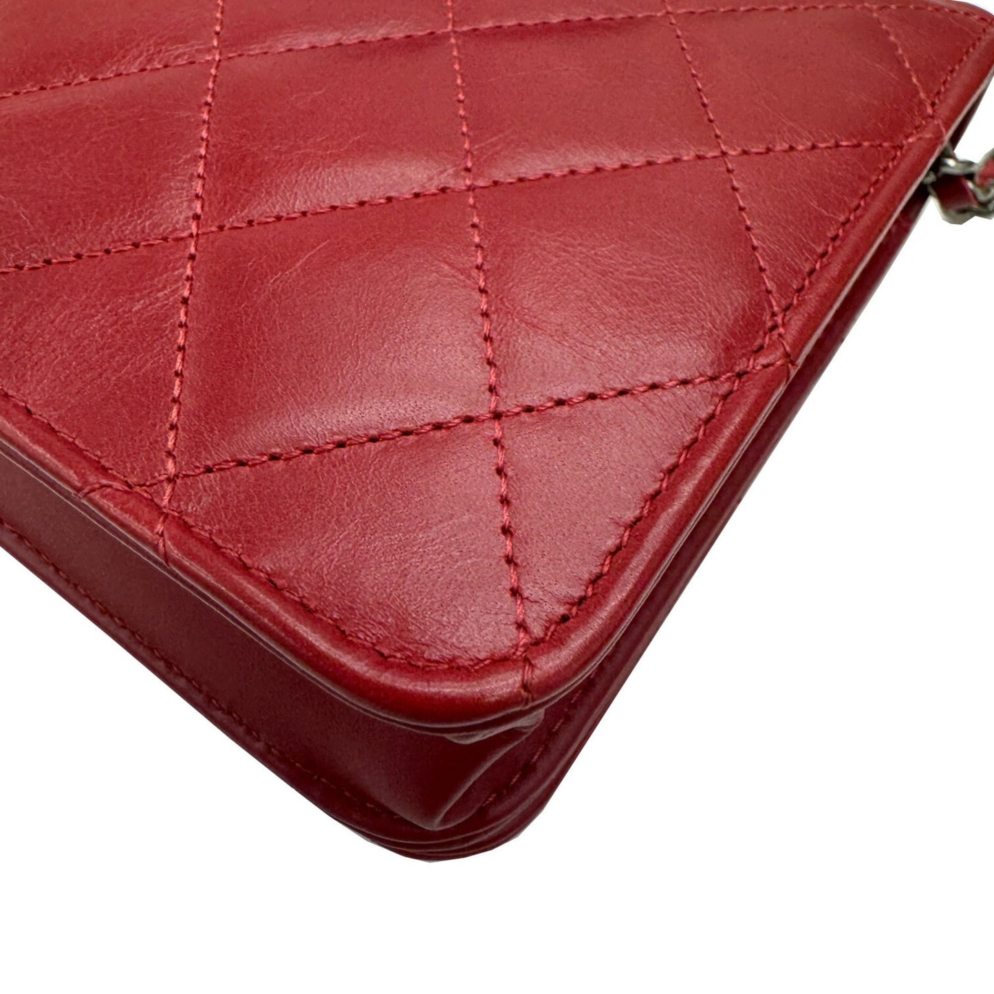Chanel Sac Boy en cuir rouge