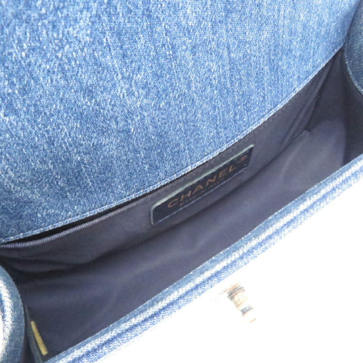 Chanel Sac Boy en denim bleu