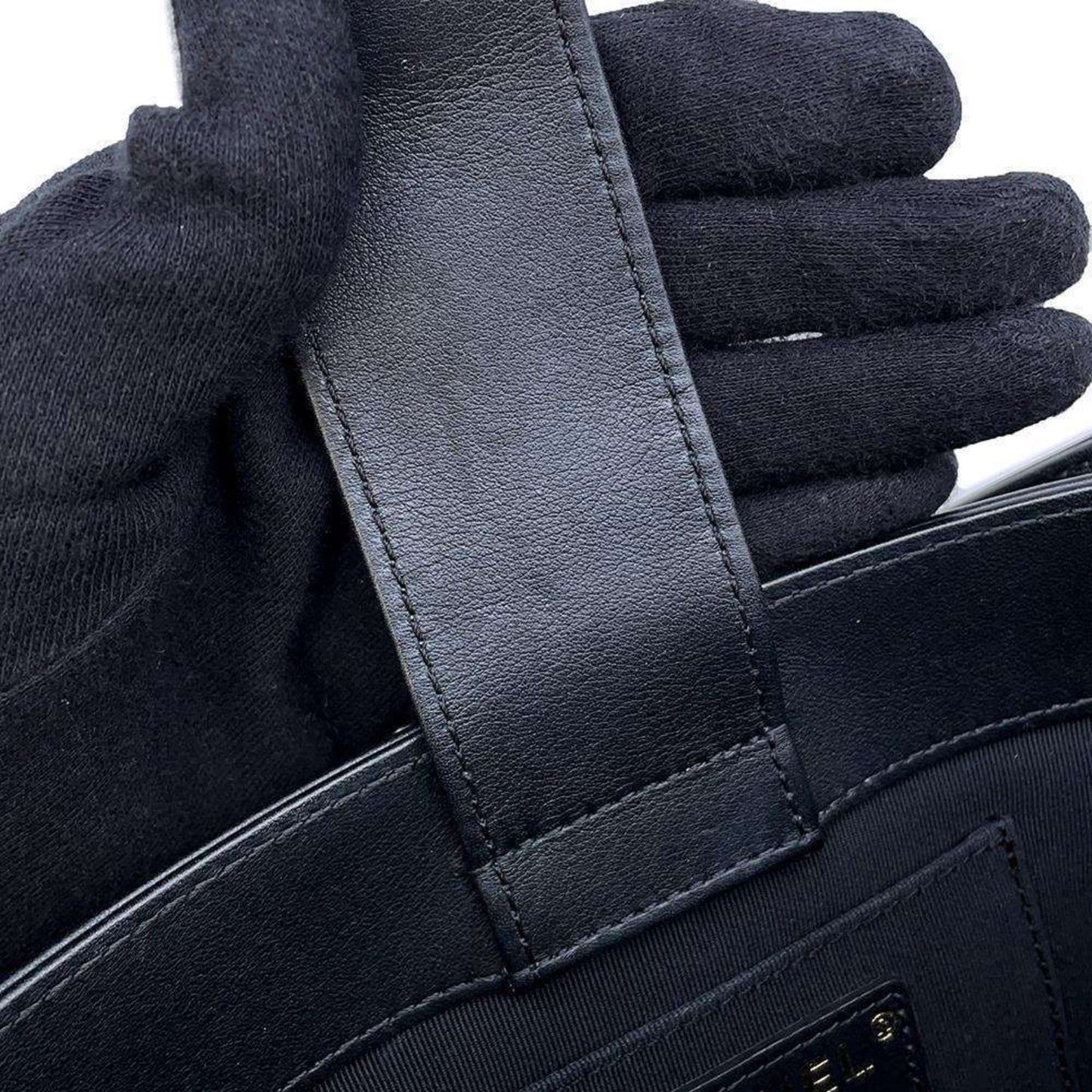 Chanel Sac Boy en cuir noir