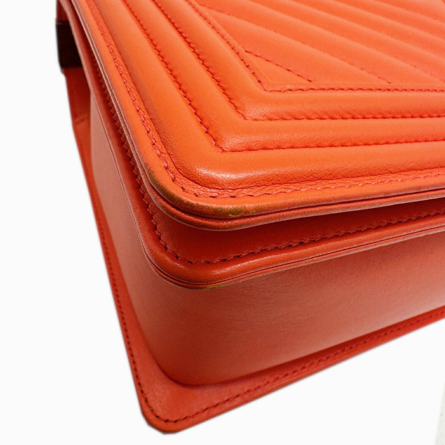 Chanel Sac Boy en cuir orange