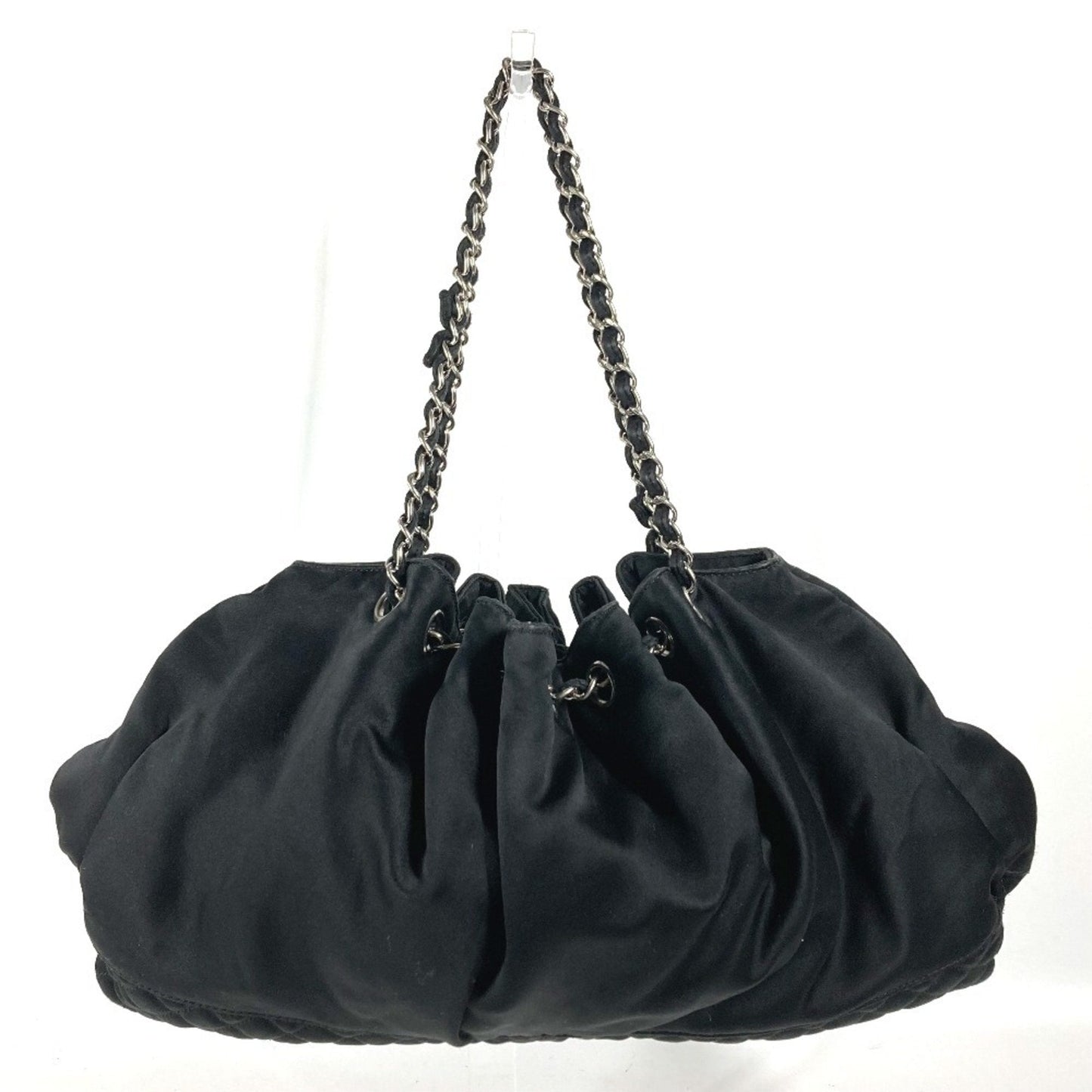 Chanel Sac Cabas en satin noir