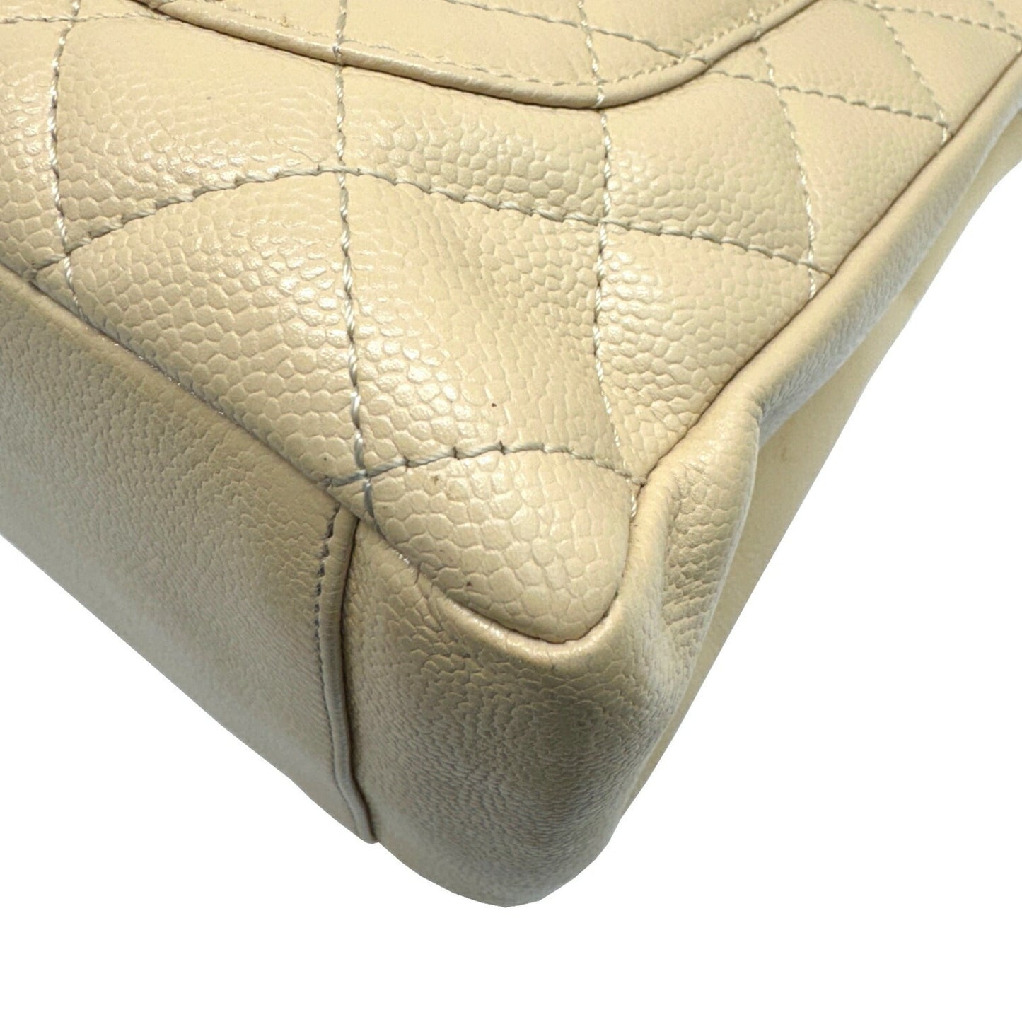 Chanel Sac GST en cuir caviar beige