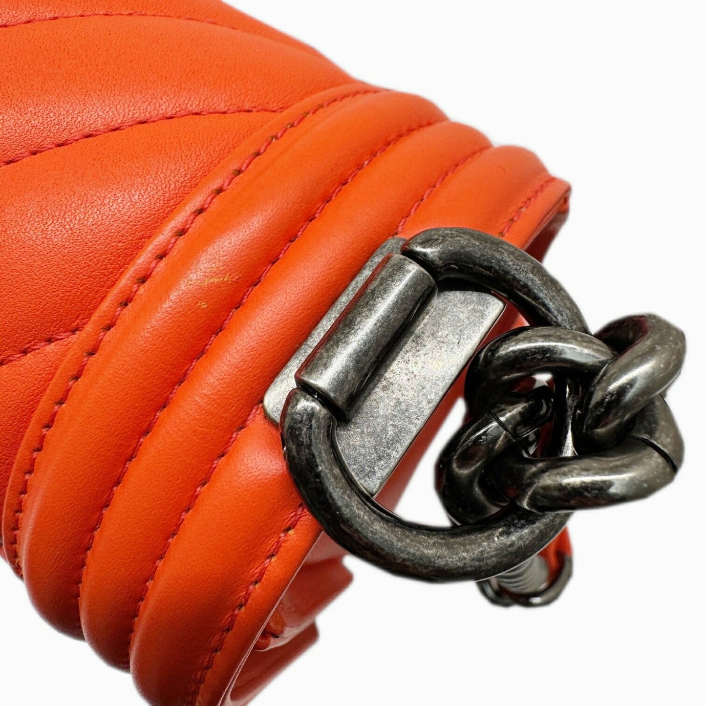 Chanel Sac Boy en cuir orange