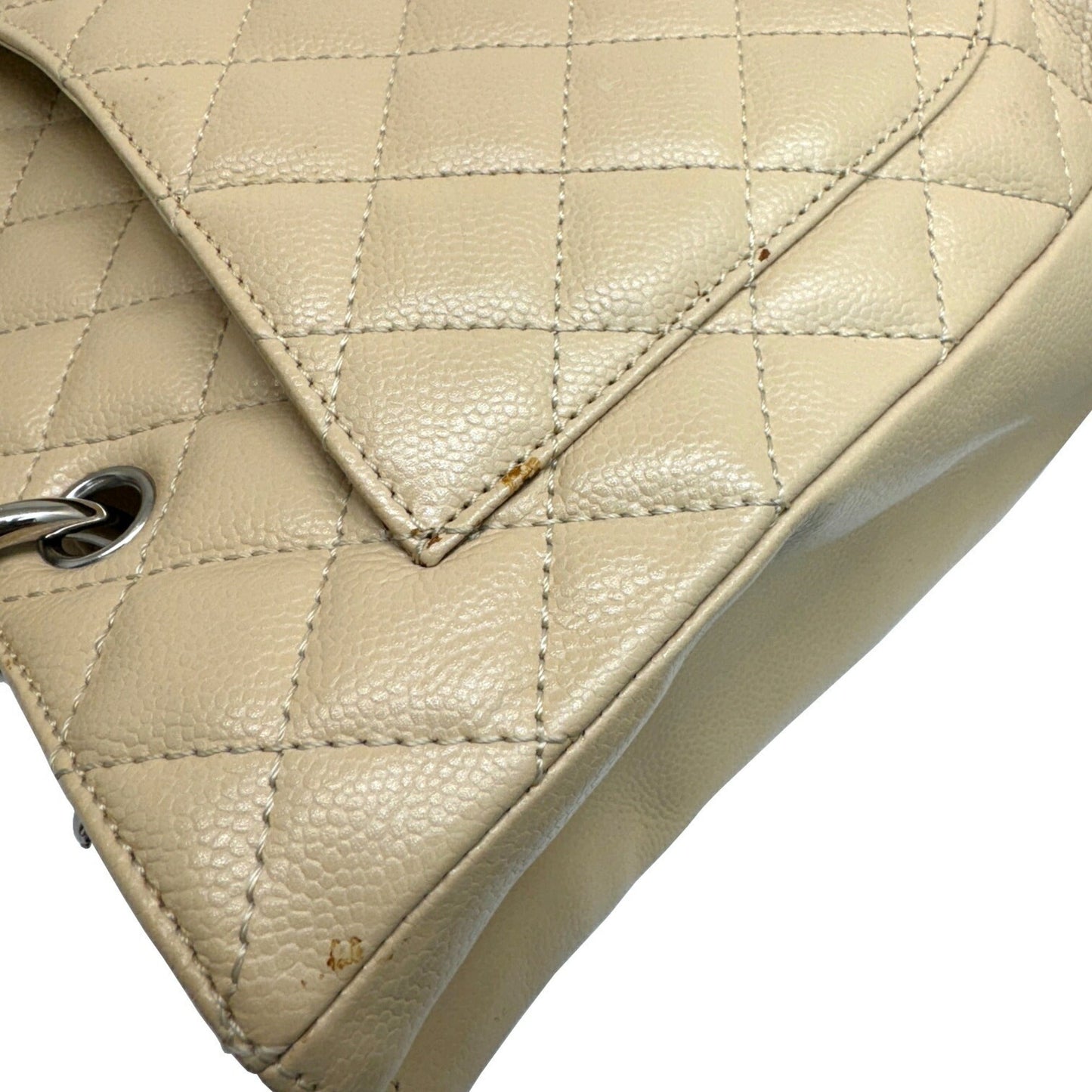 Chanel Sac GST en cuir caviar beige