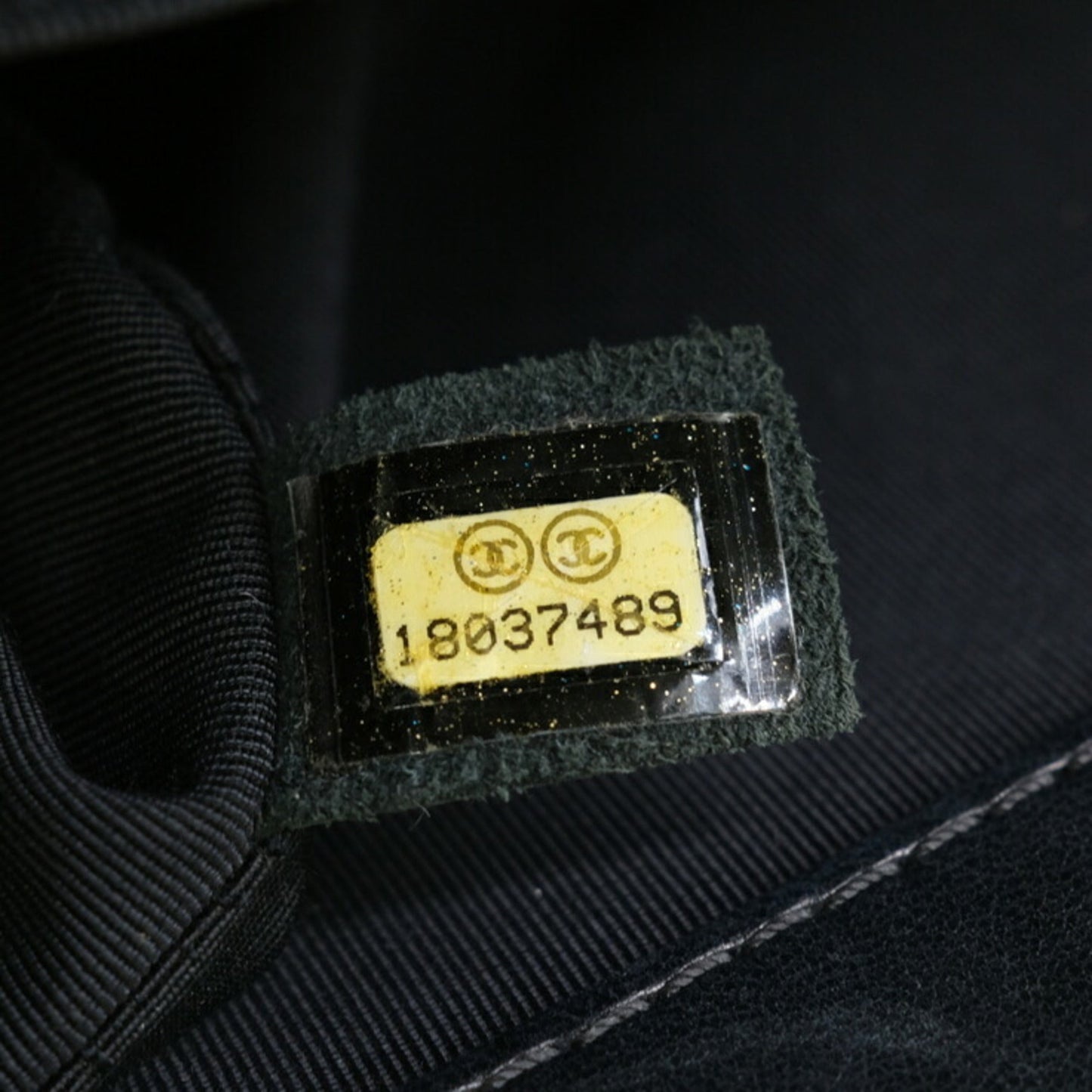 Chanel Sac Boy en cuir noir