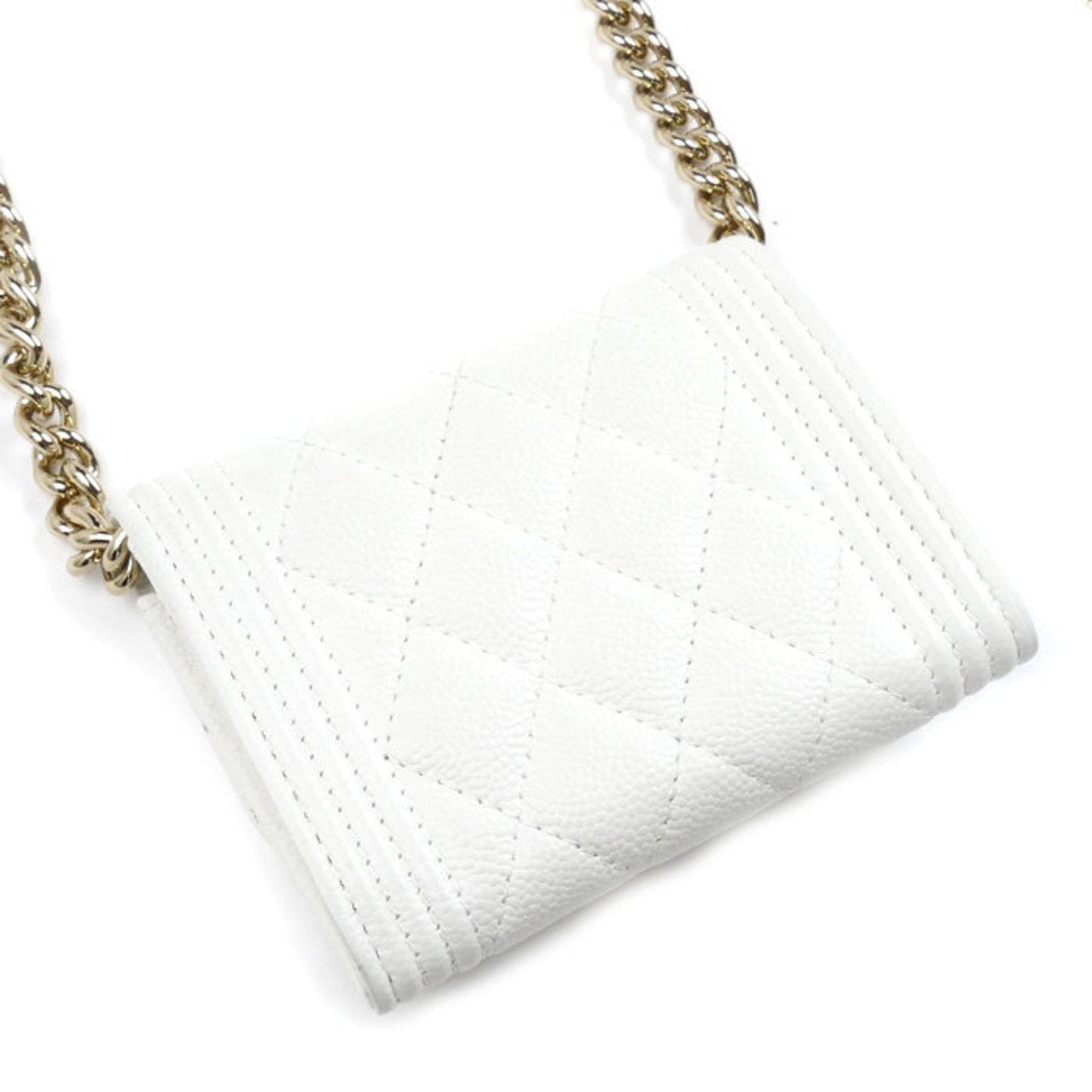 Chanel Sac Boy en cuir caviar blanc
