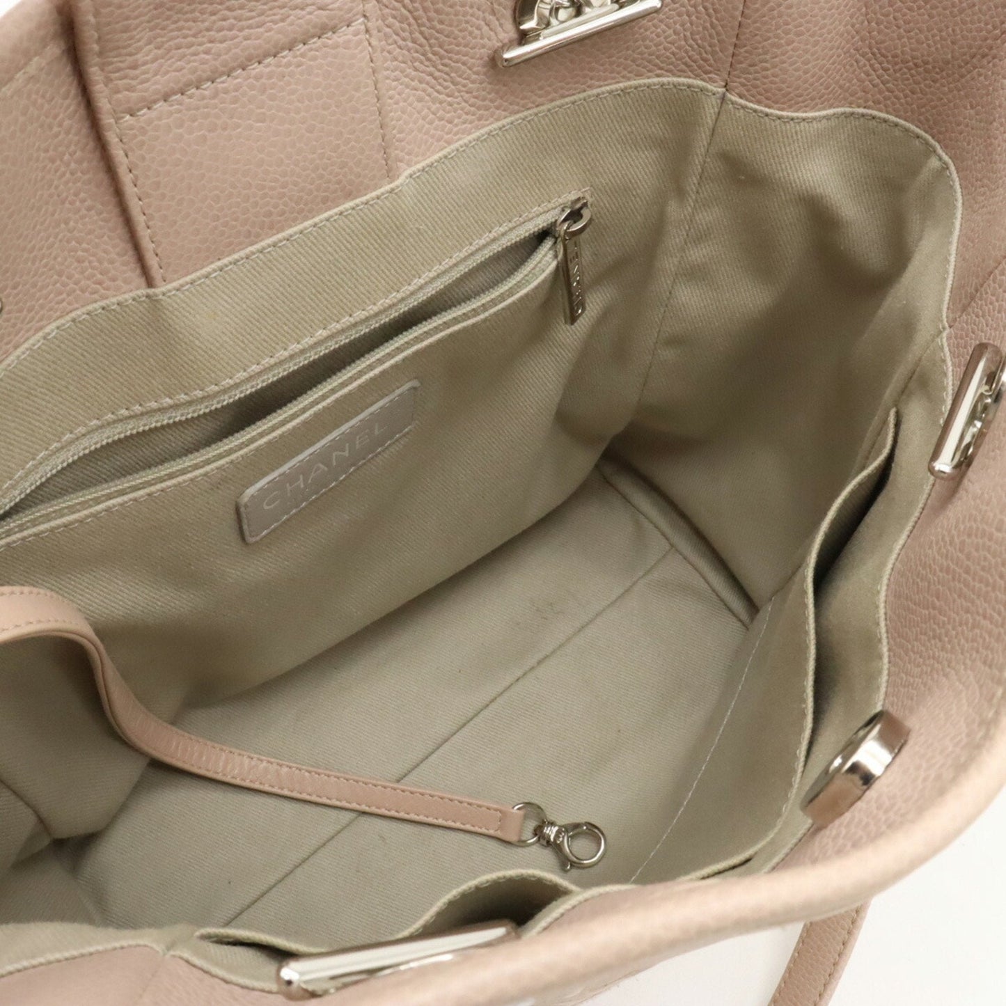 Chanel Sac Deauville en cuir beige