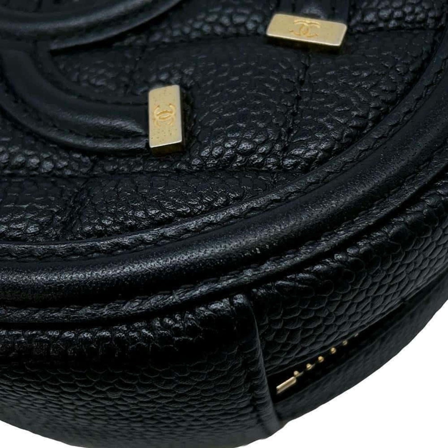 Chanel Sac Filigree en cuir caviar noir