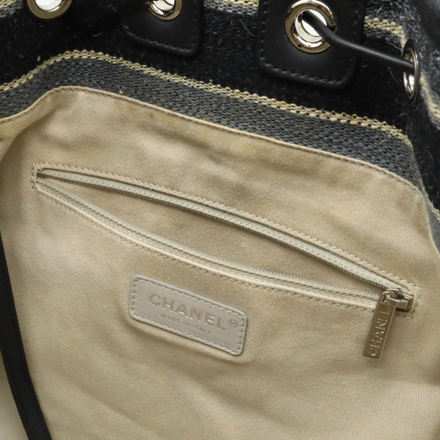 Chanel Sac Deauville en toile beige