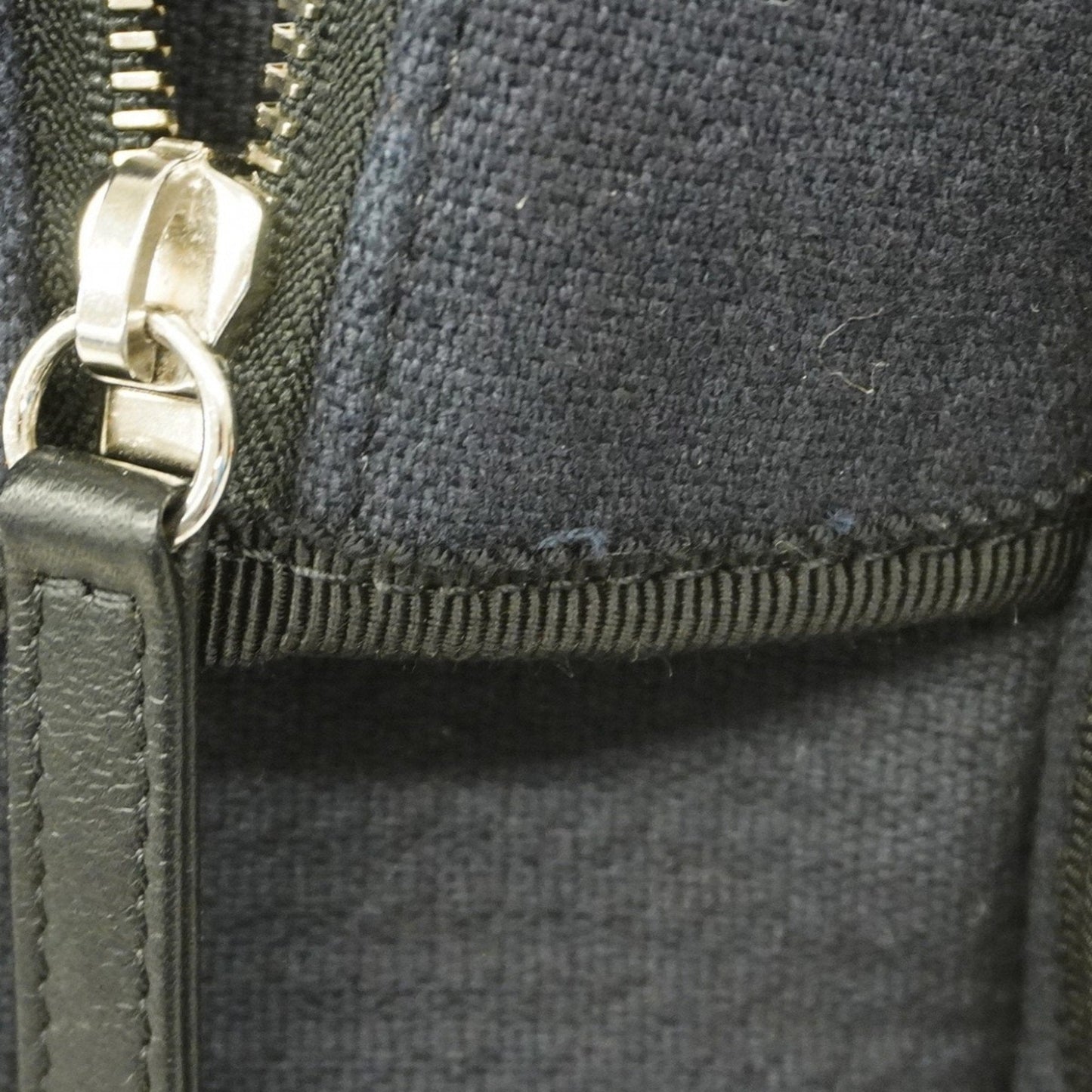 Chanel Sac Deauville en toile noir