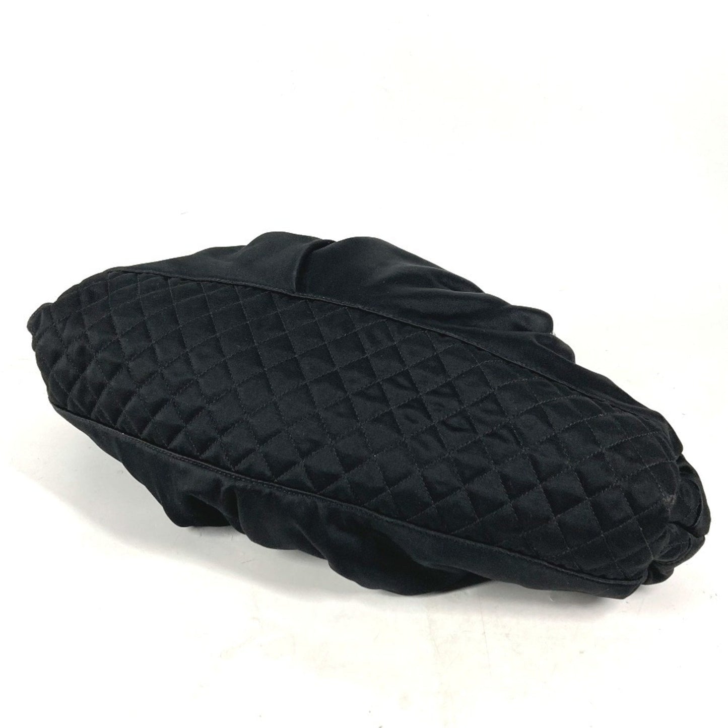 Chanel Sac Cabas en satin noir